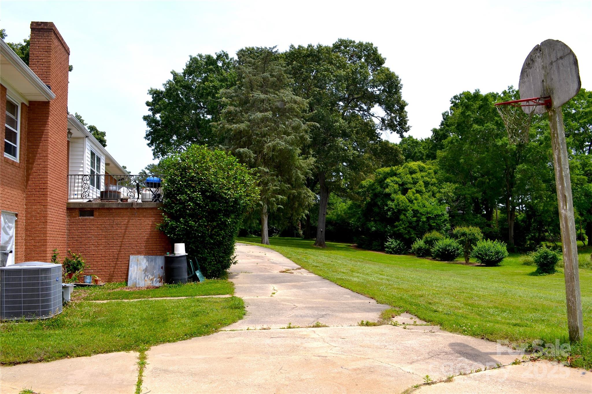 405 Wesley Heights Drive — Albemarle