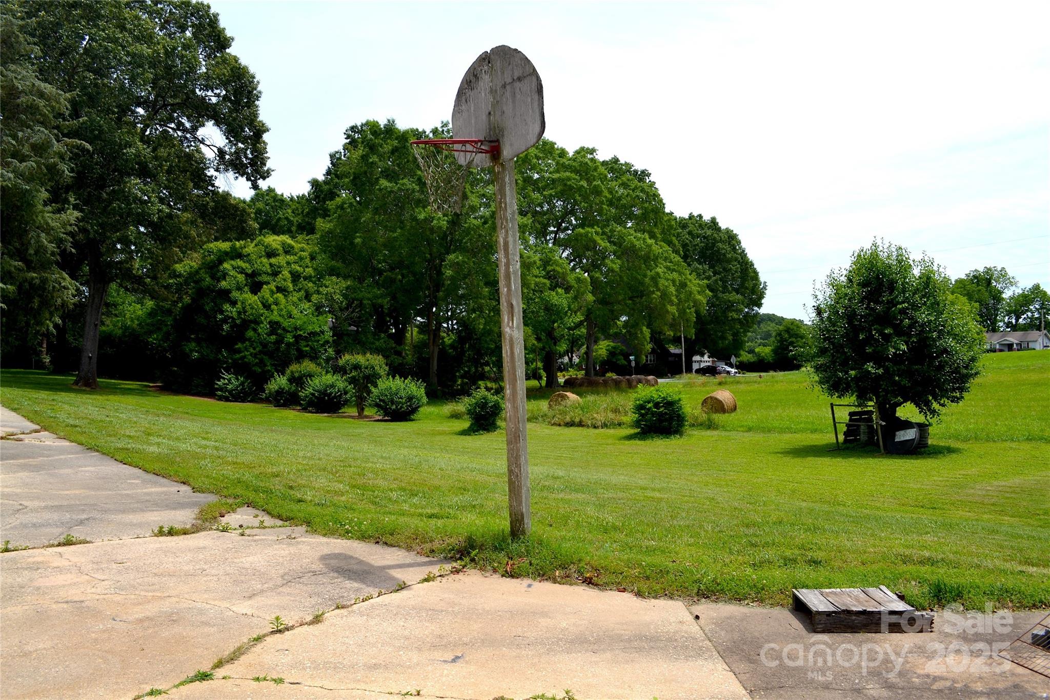 405 Wesley Heights Drive — Albemarle