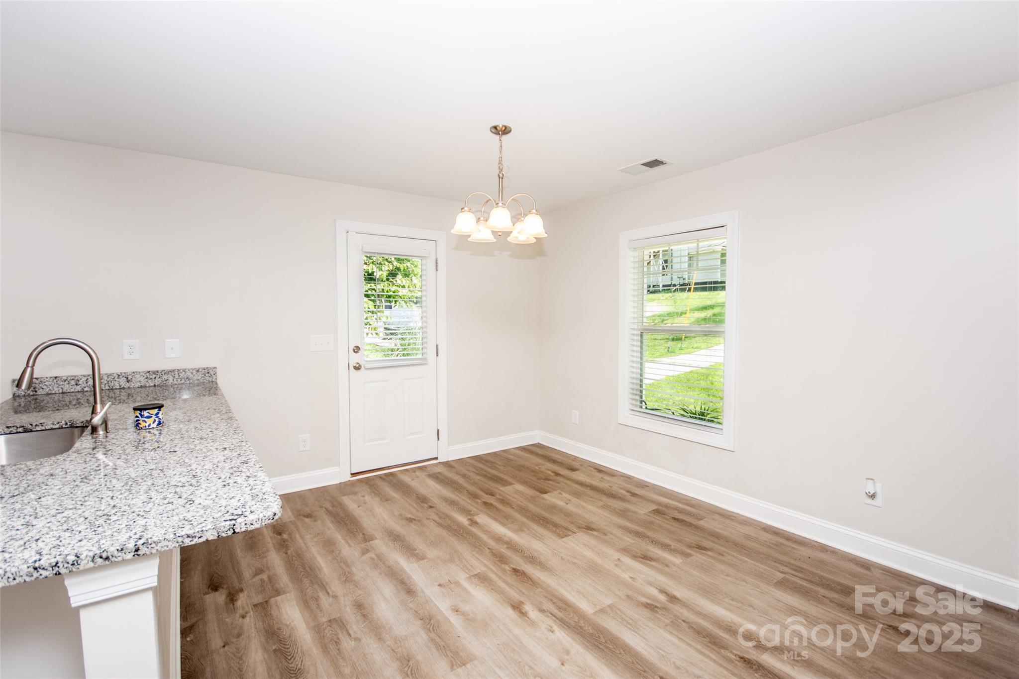 506 Broadway Court — Statesville