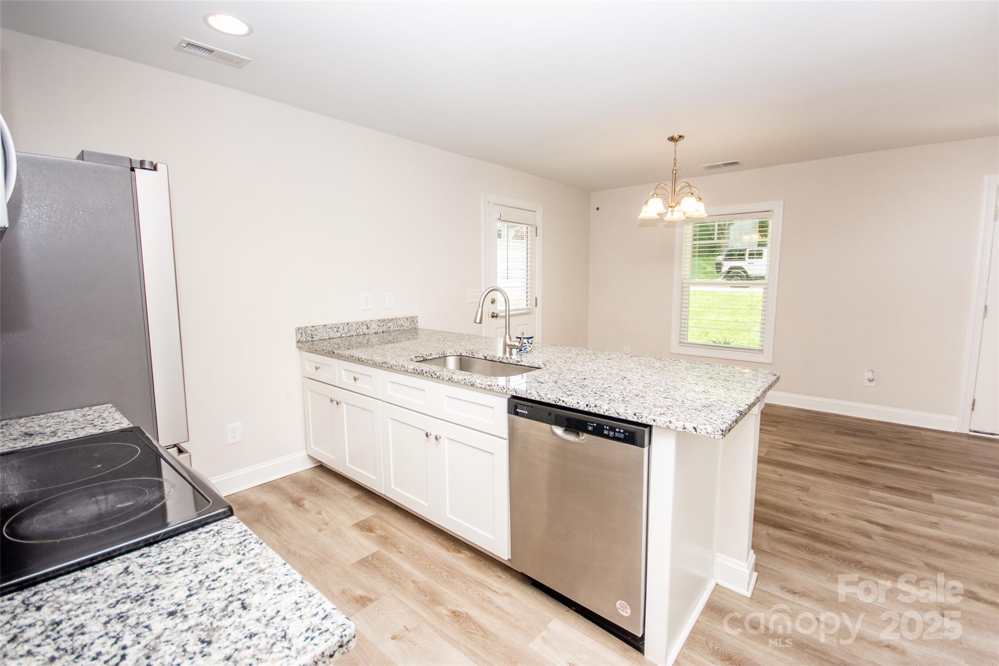 506 Broadway Court — Statesville