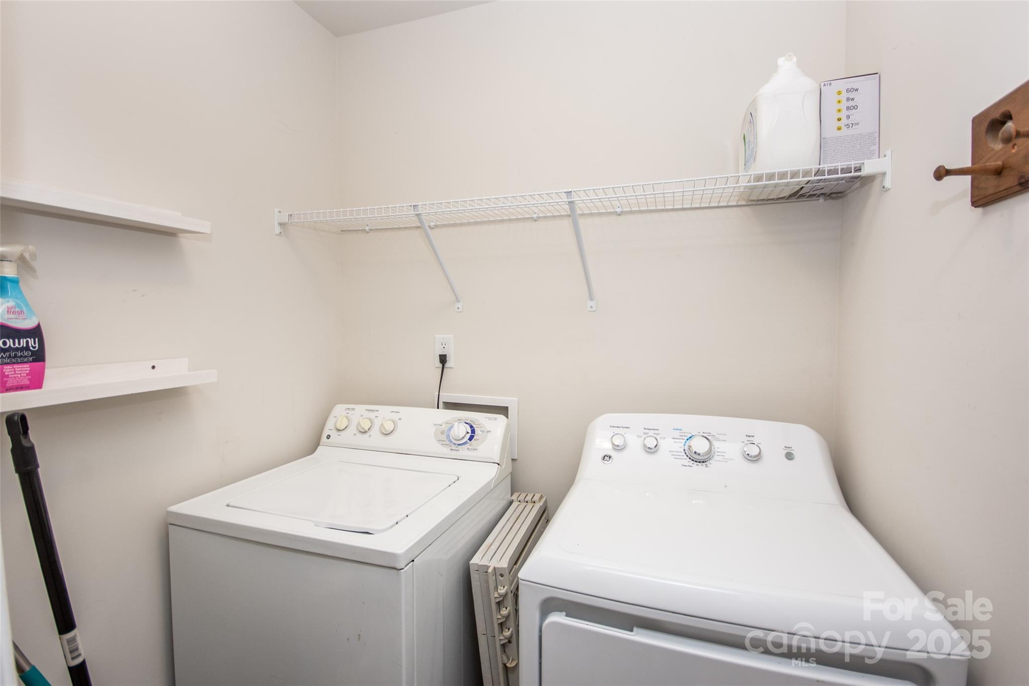506 Broadway Court — Statesville