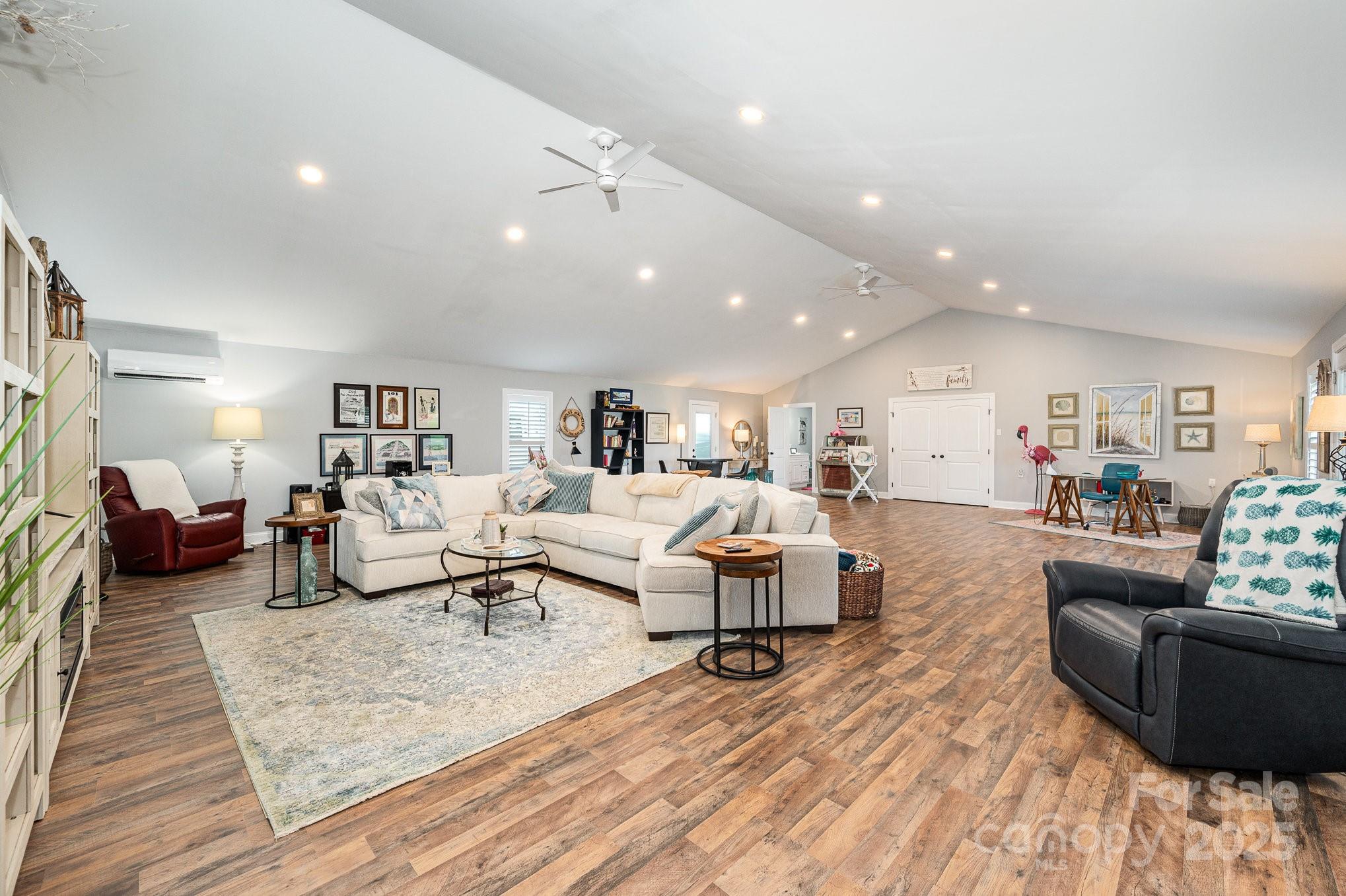 835 Holshouser Road — Rockwell