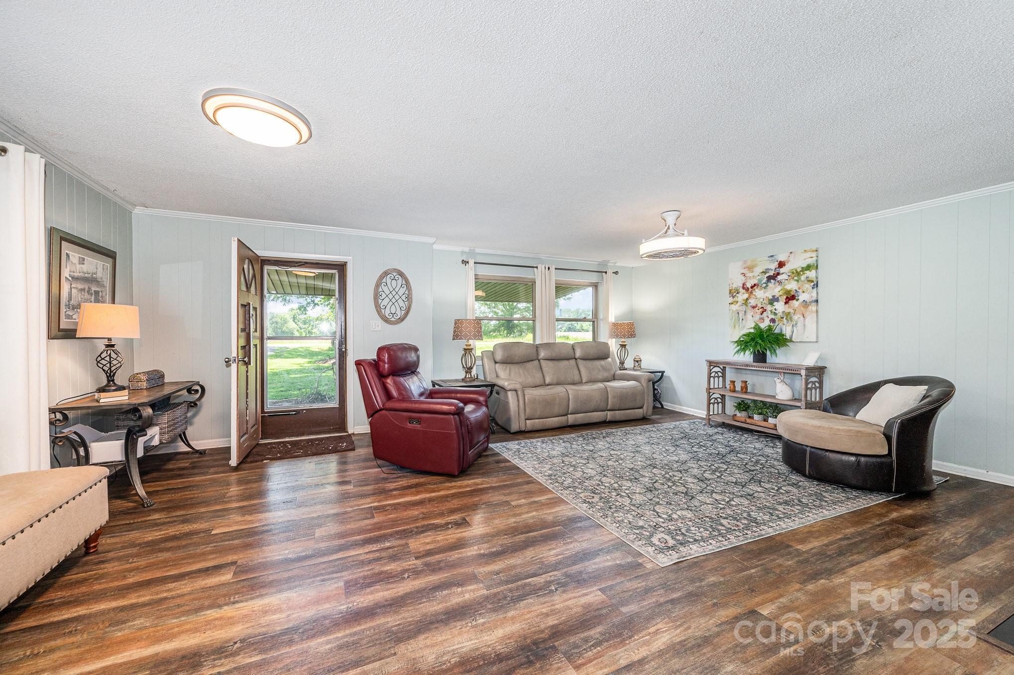 835 Holshouser Road — Rockwell