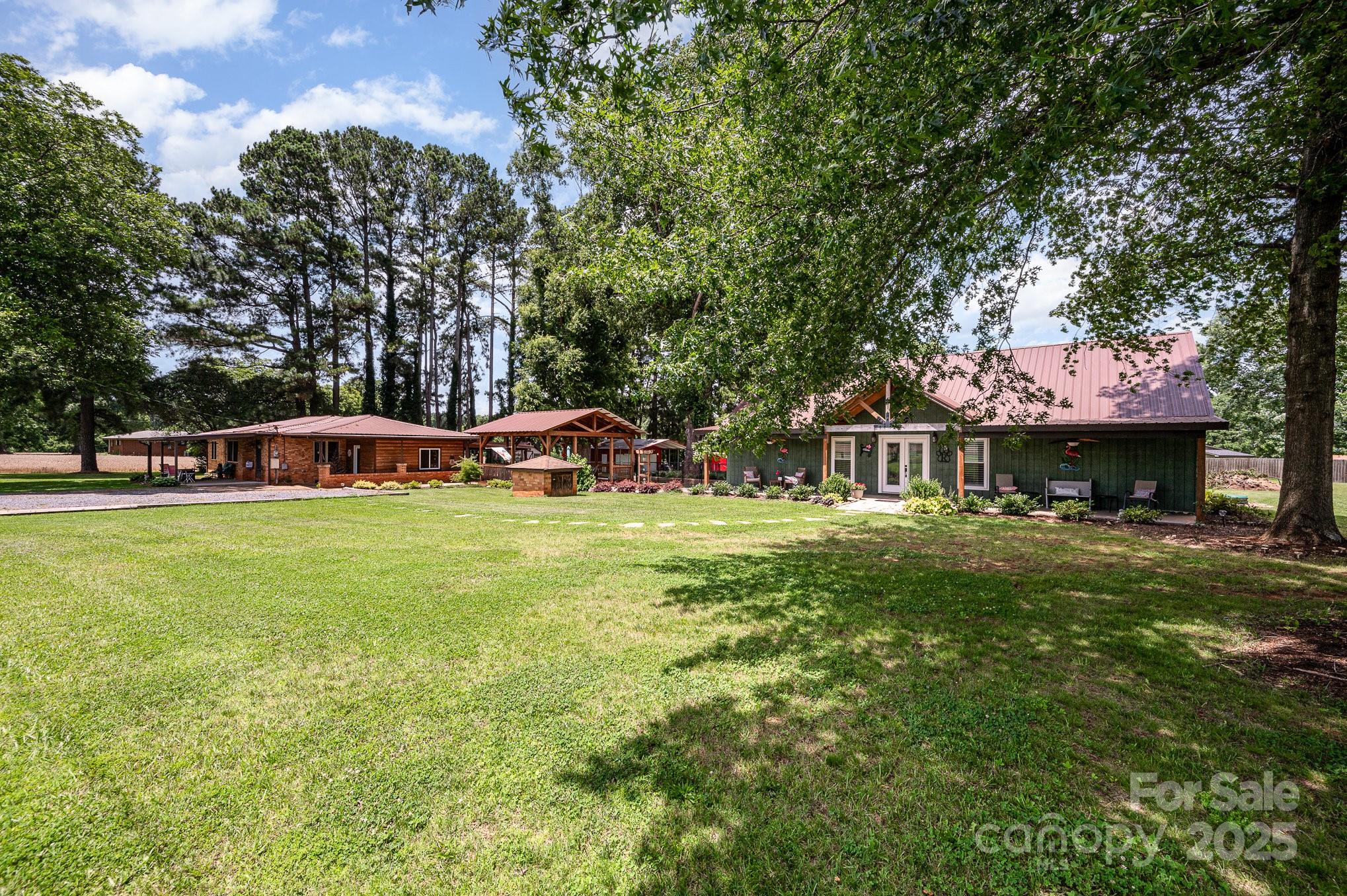 835 Holshouser Road — Rockwell
