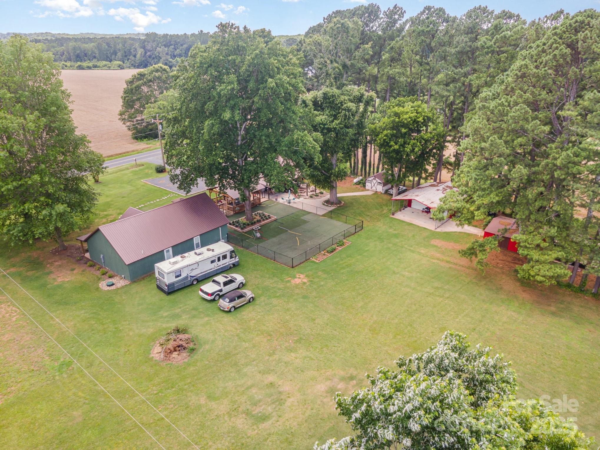 835 Holshouser Road — Rockwell