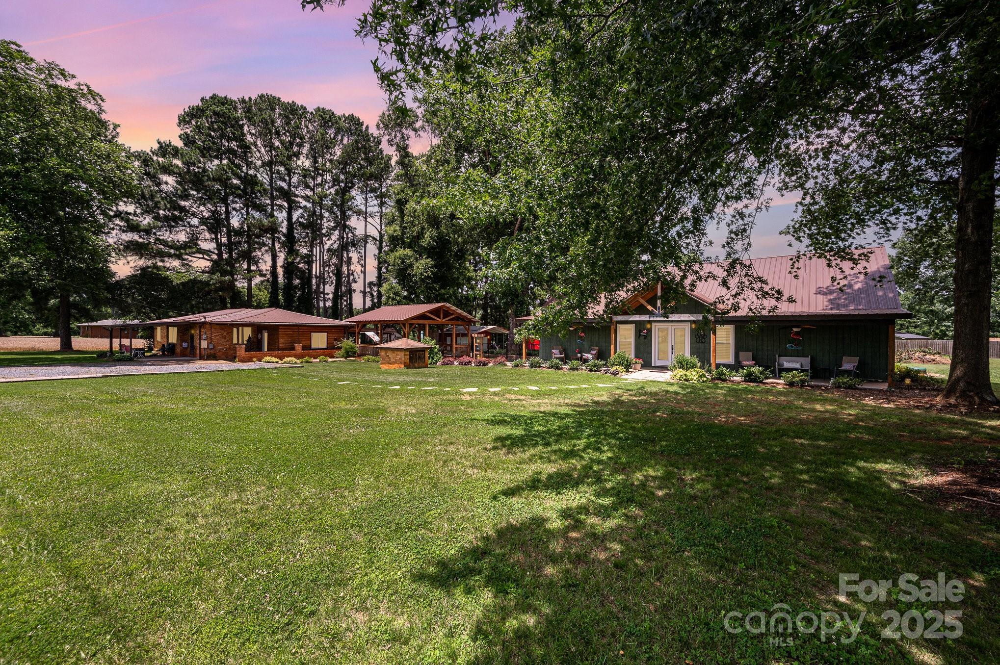 835 Holshouser Road — Rockwell