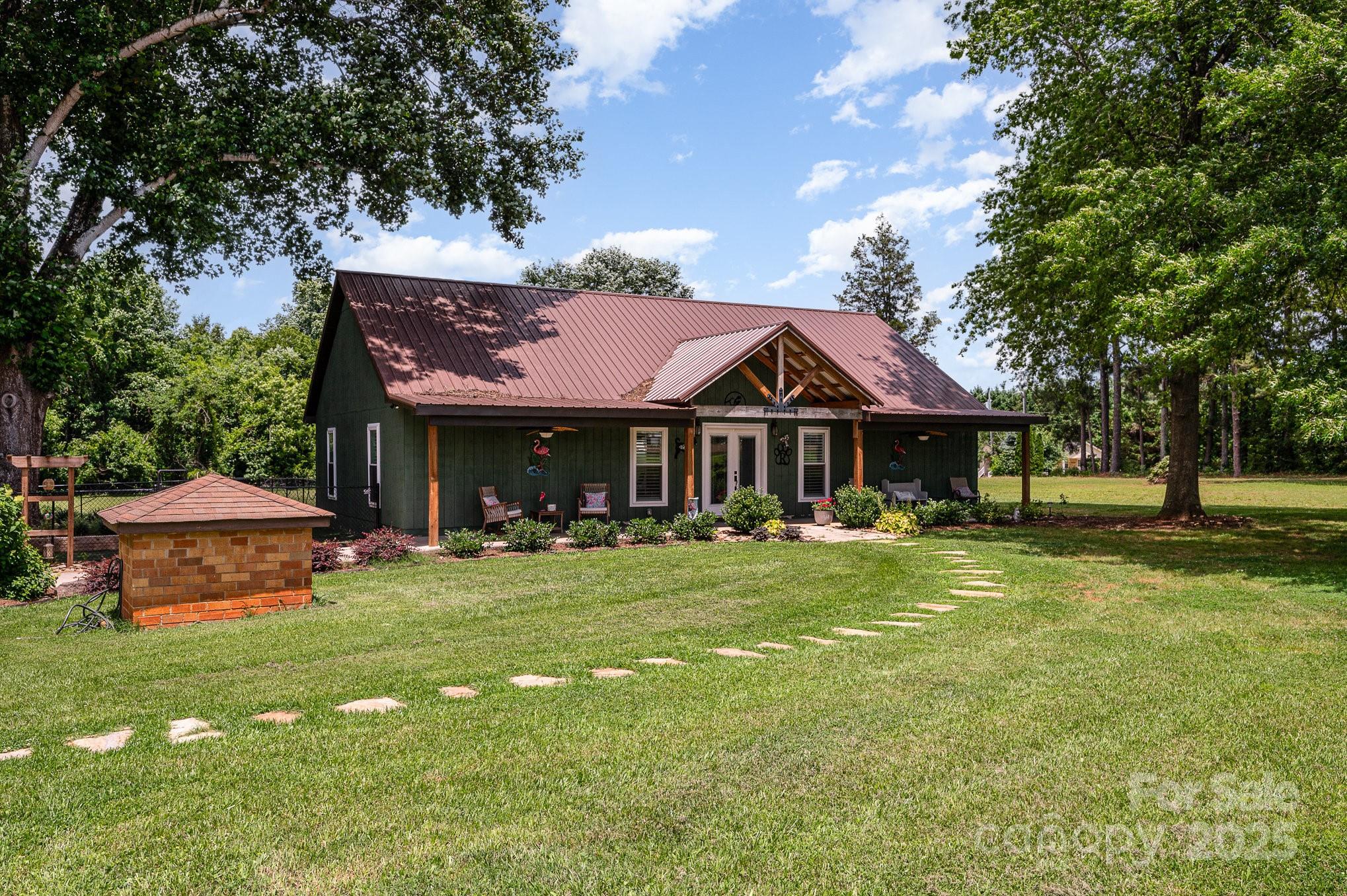835 Holshouser Road — Rockwell