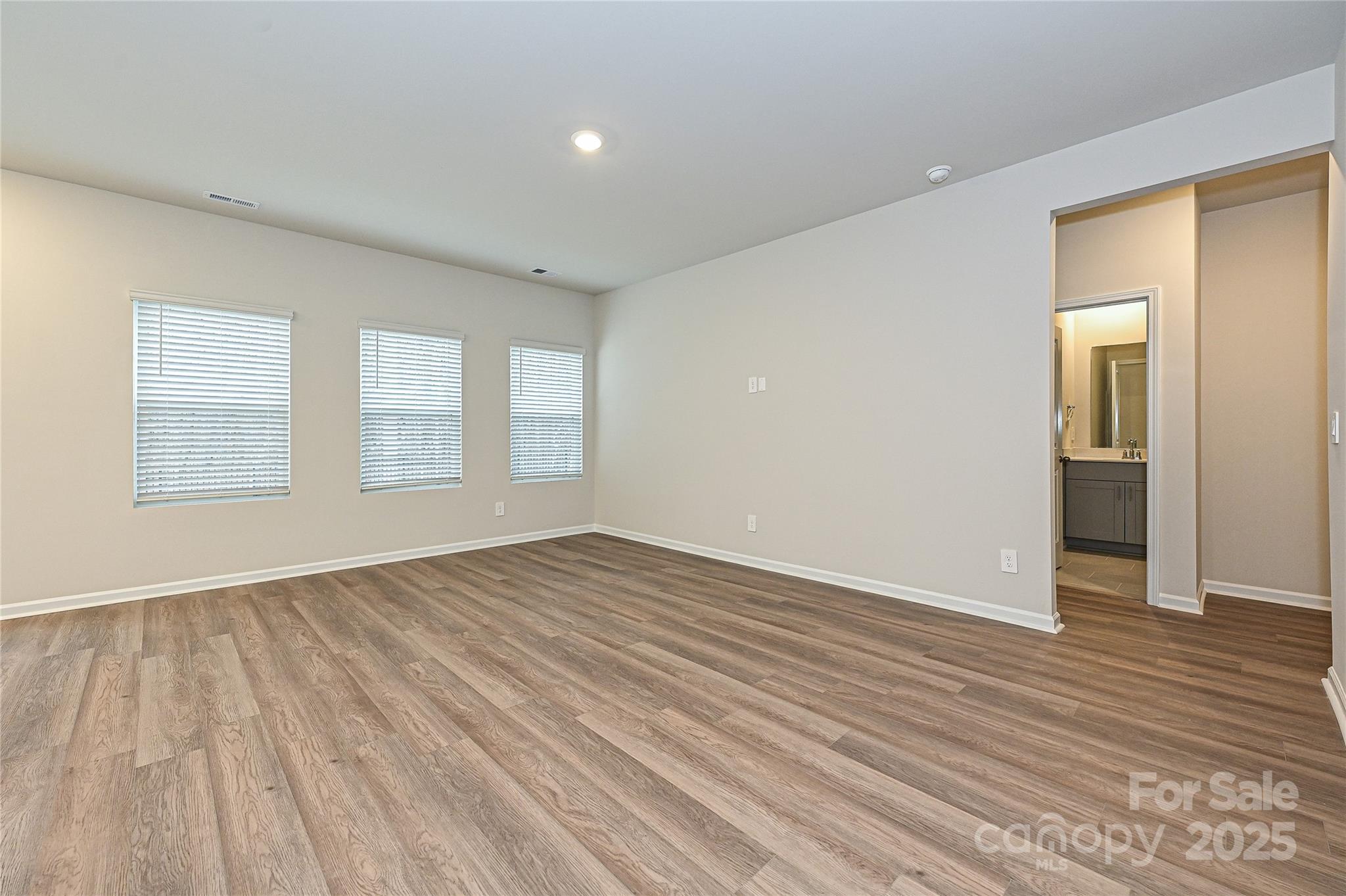 2130 Sunflower Circle — Newton