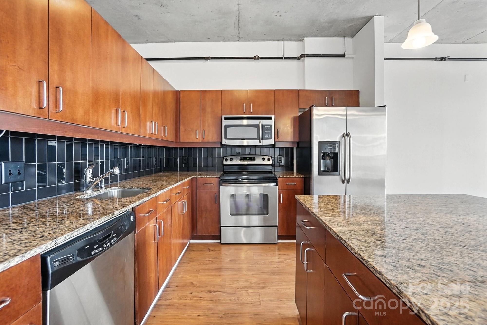 505 E 6th Street #908 — Charlotte