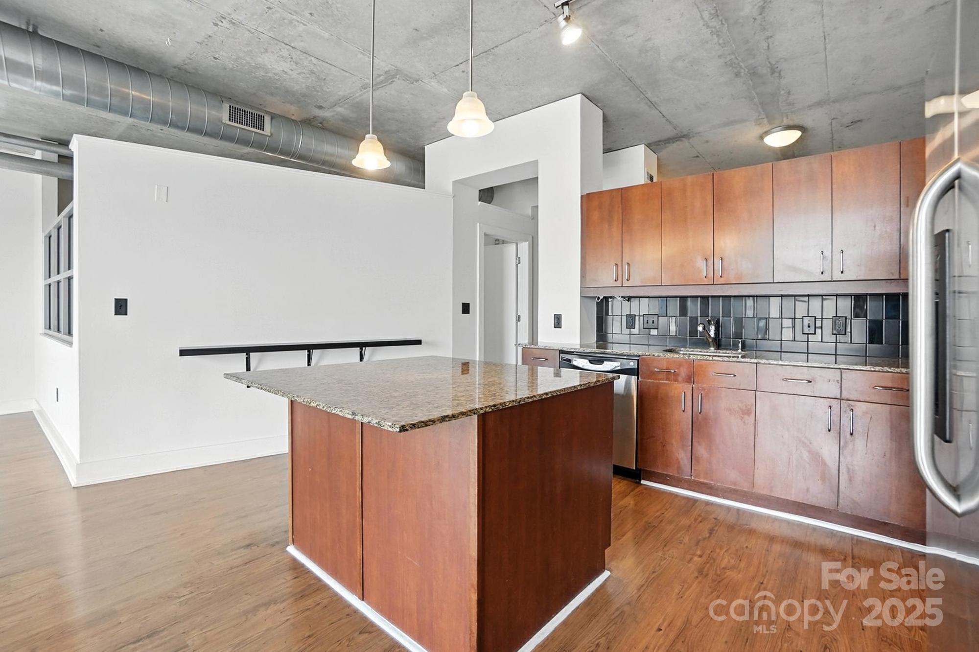505 E 6th Street #908 — Charlotte