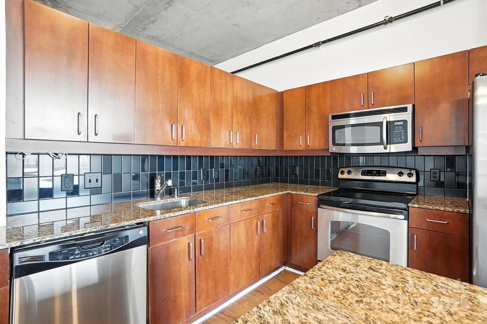505 E 6th Street #908 — Charlotte