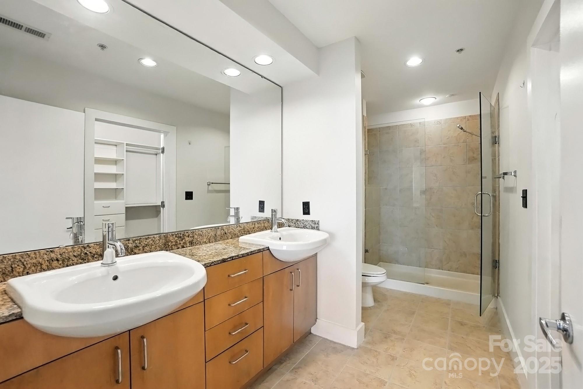 505 E 6th Street #908 — Charlotte