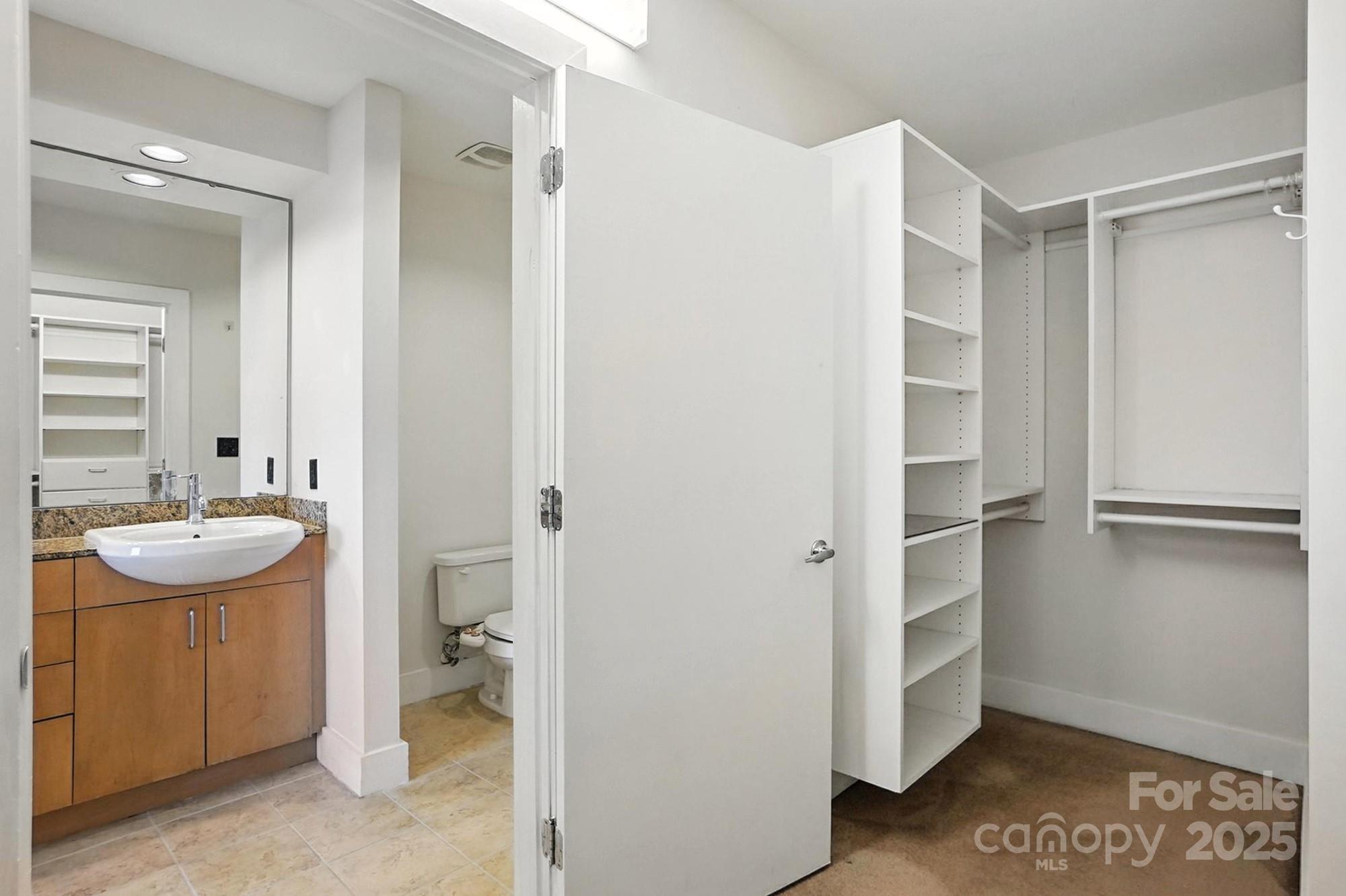 505 E 6th Street #908 — Charlotte