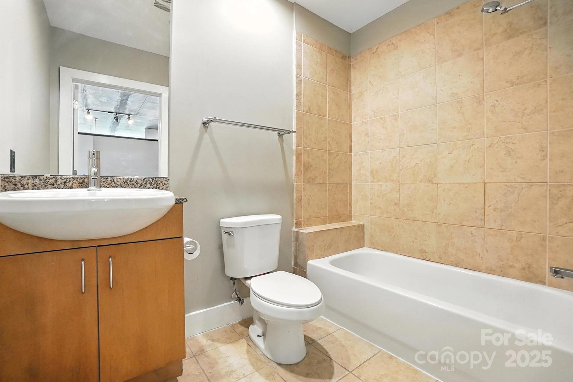 505 E 6th Street #908 — Charlotte