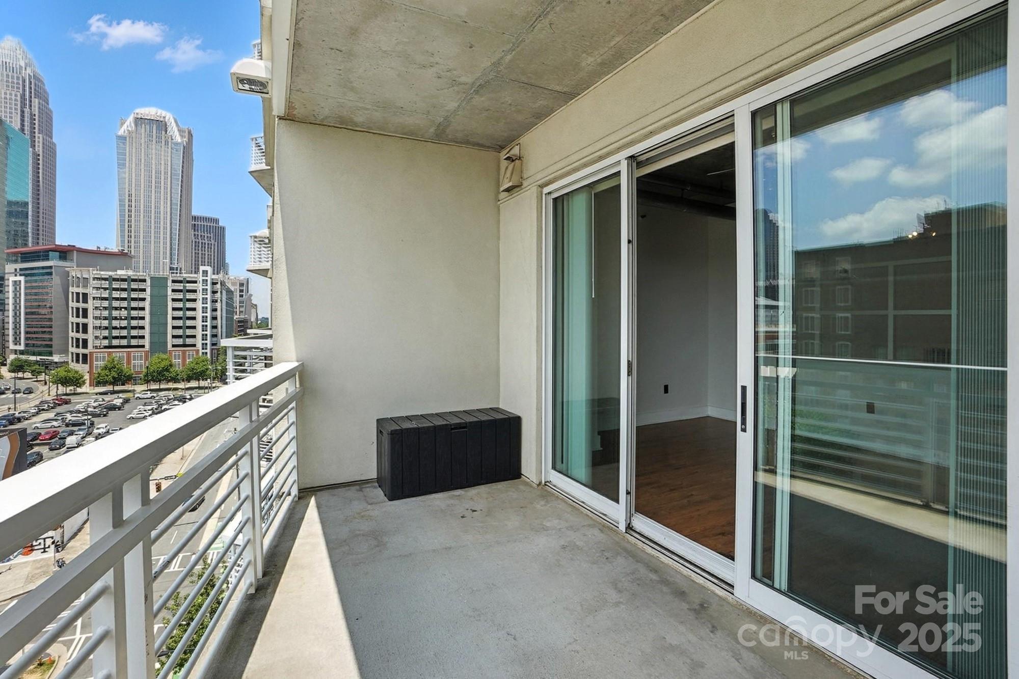 505 E 6th Street #908 — Charlotte