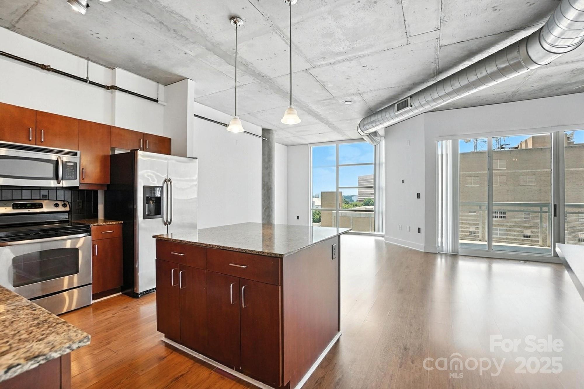 505 E 6th Street #908 — Charlotte