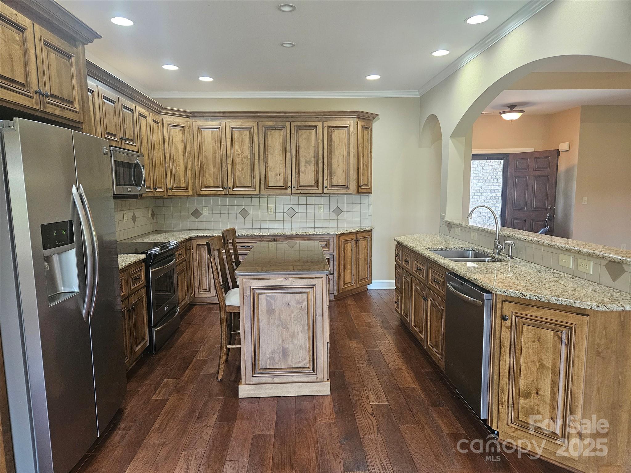 323 Wendover Drive — Locust