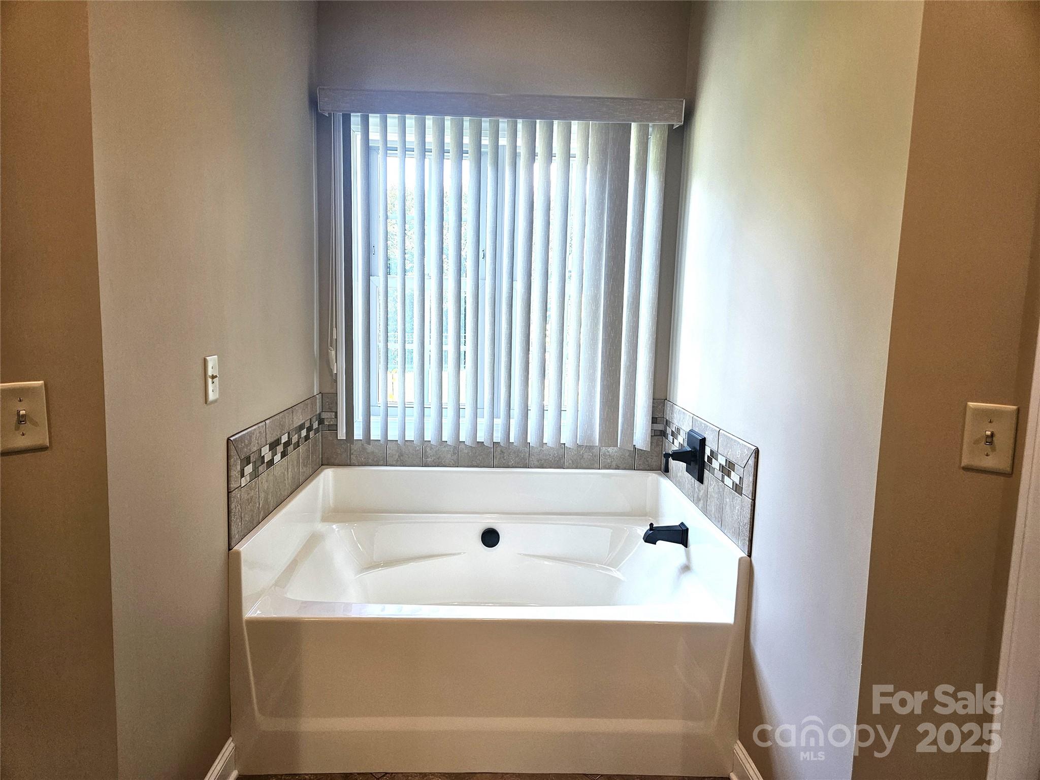 323 Wendover Drive — Locust