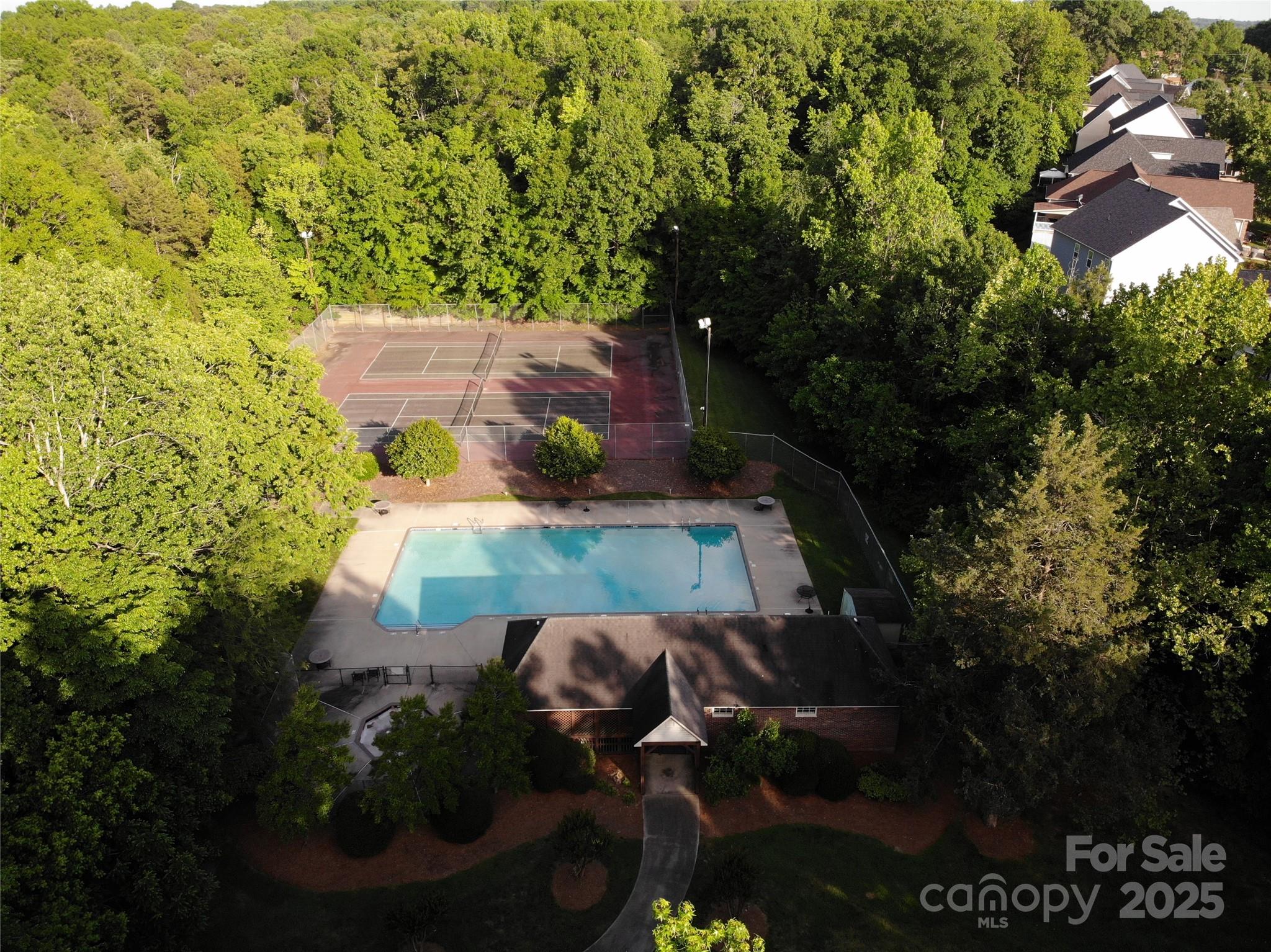 2609 Lamp Post Lane — Kannapolis