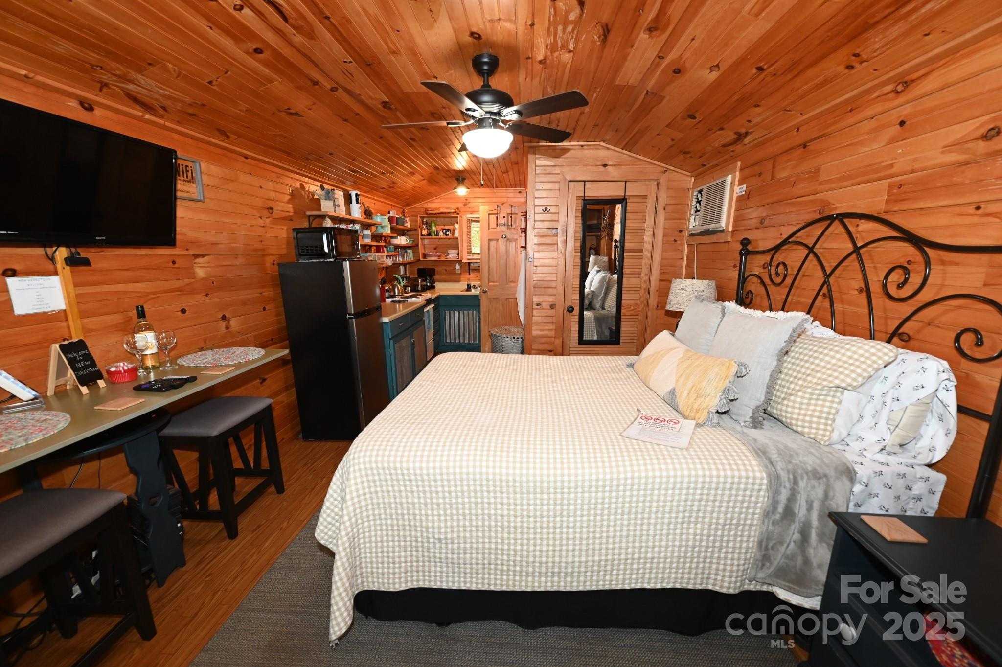 3430 & 3390 Rose Creek Road — Morganton