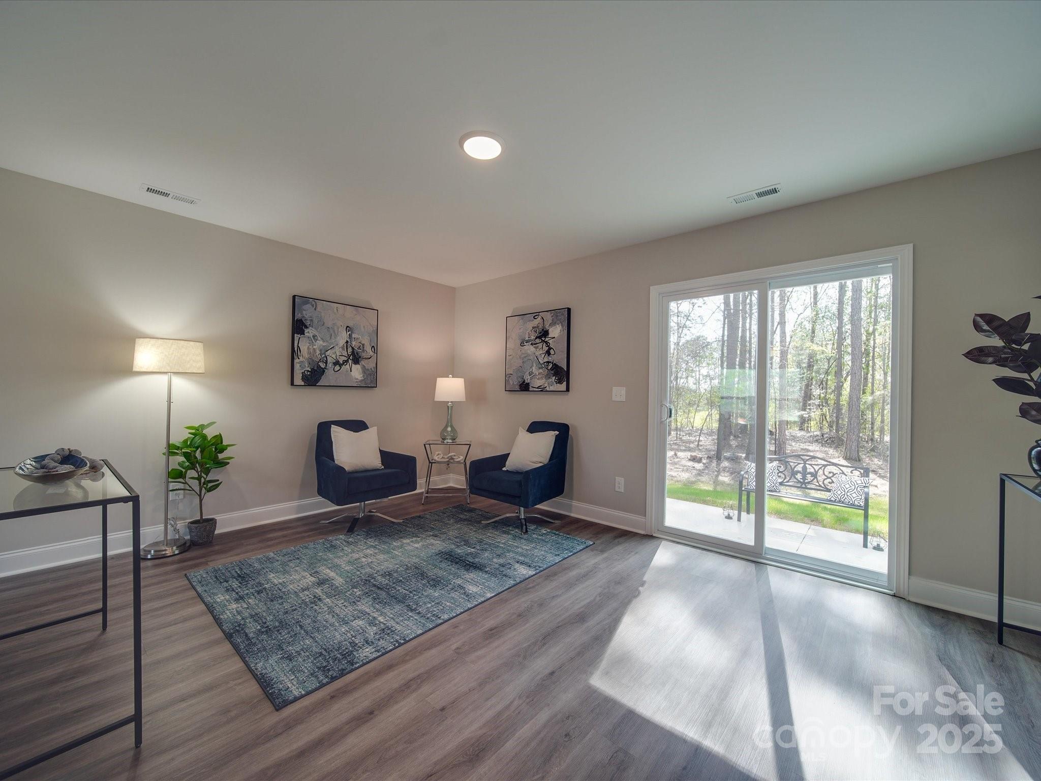 1016 Forest Drive — Marshville
