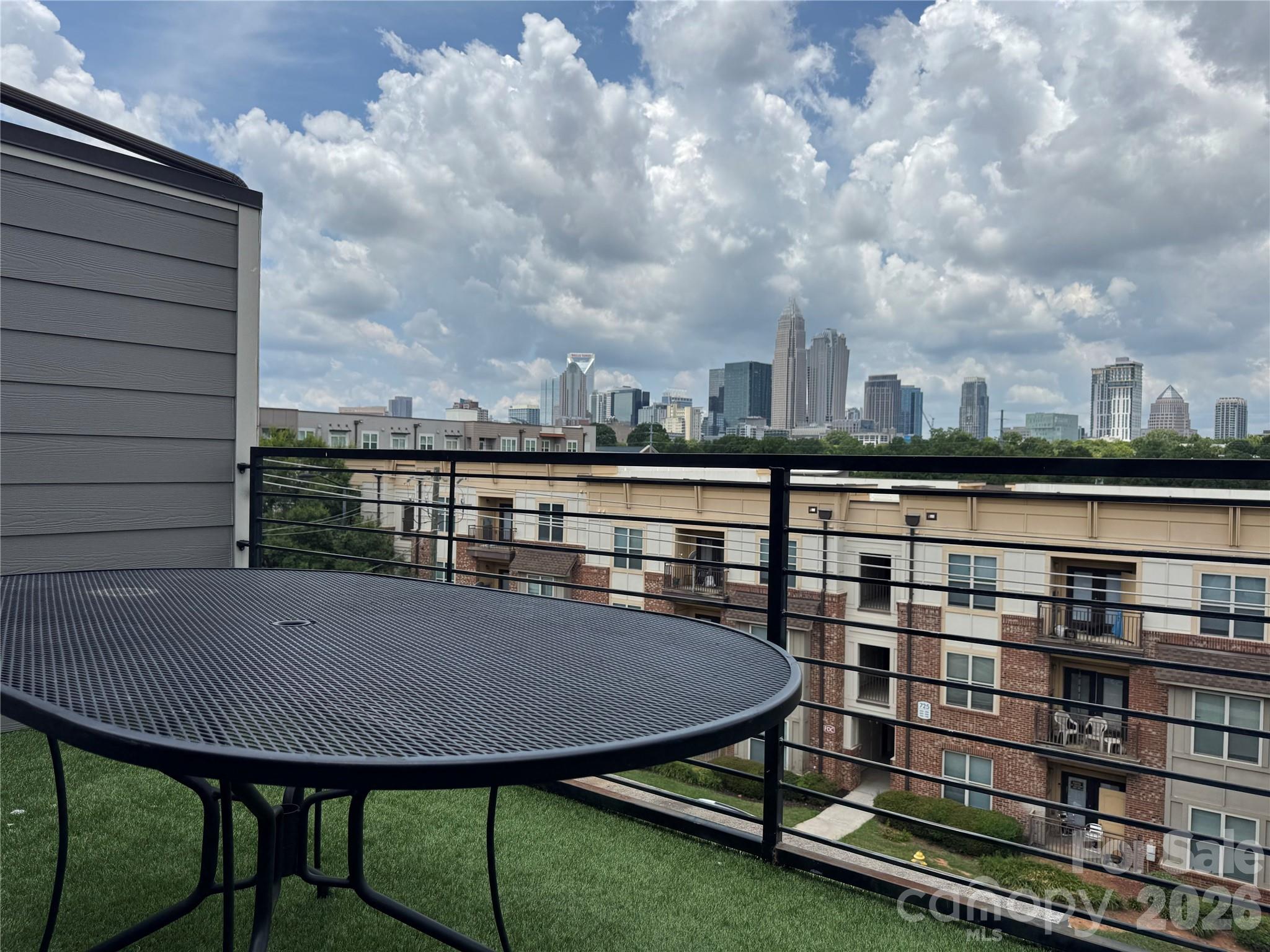 12115 Brooklyn Avenue — Charlotte