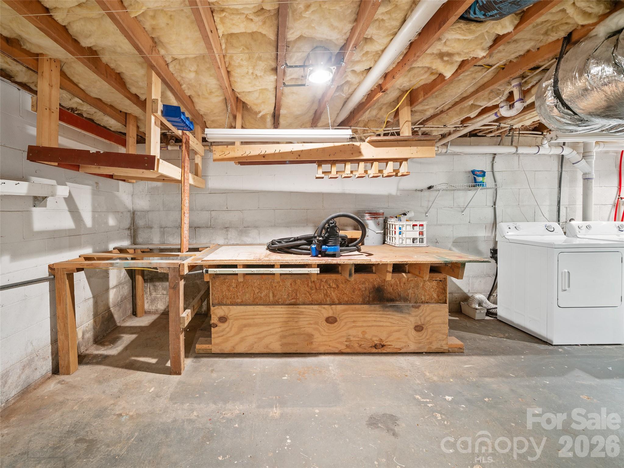 125 HEARTLAND Lane — Burnsville