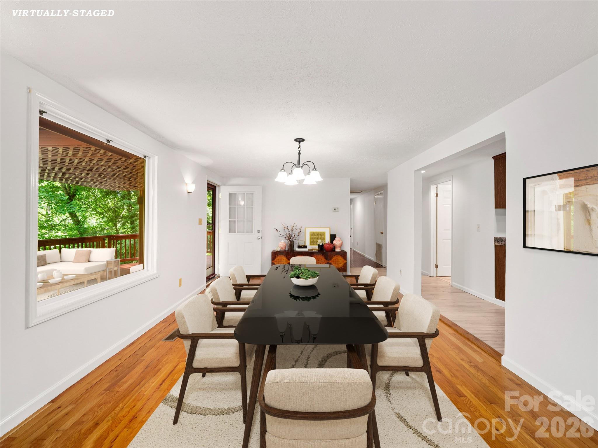 125 HEARTLAND Lane — Burnsville