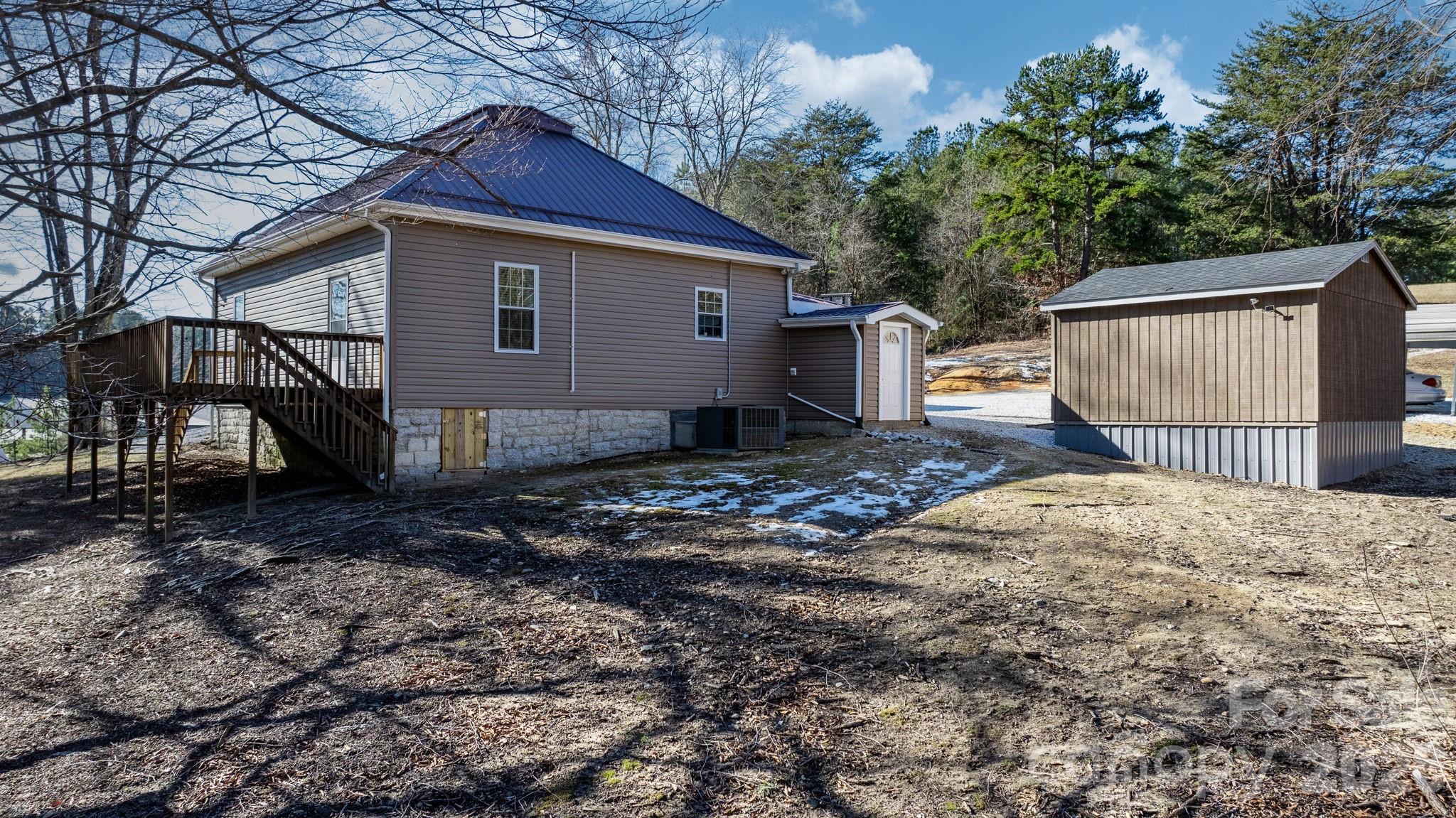 845 Linville Road — Mount Airy