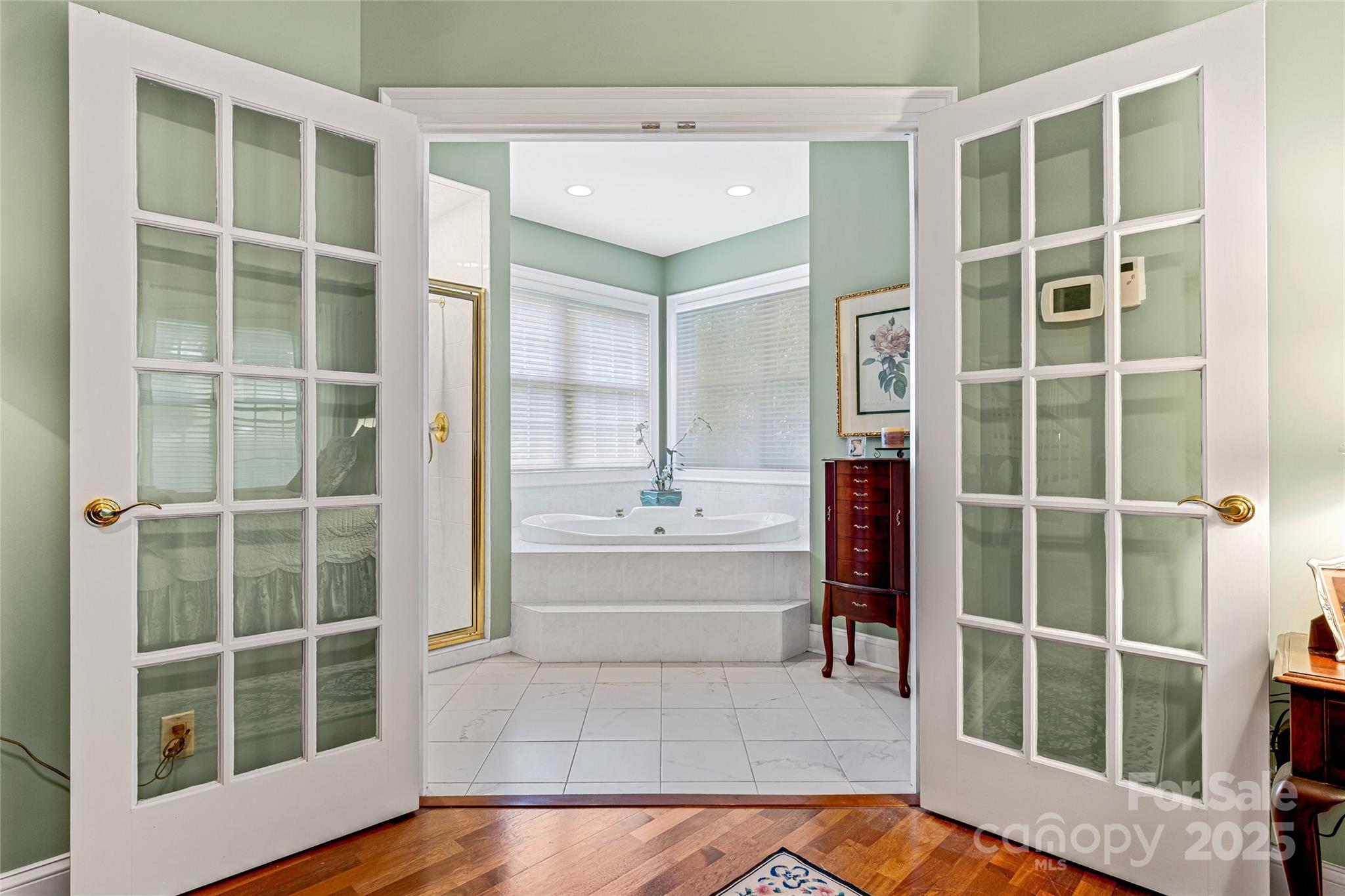 842 Rickel Drive — Hendersonville