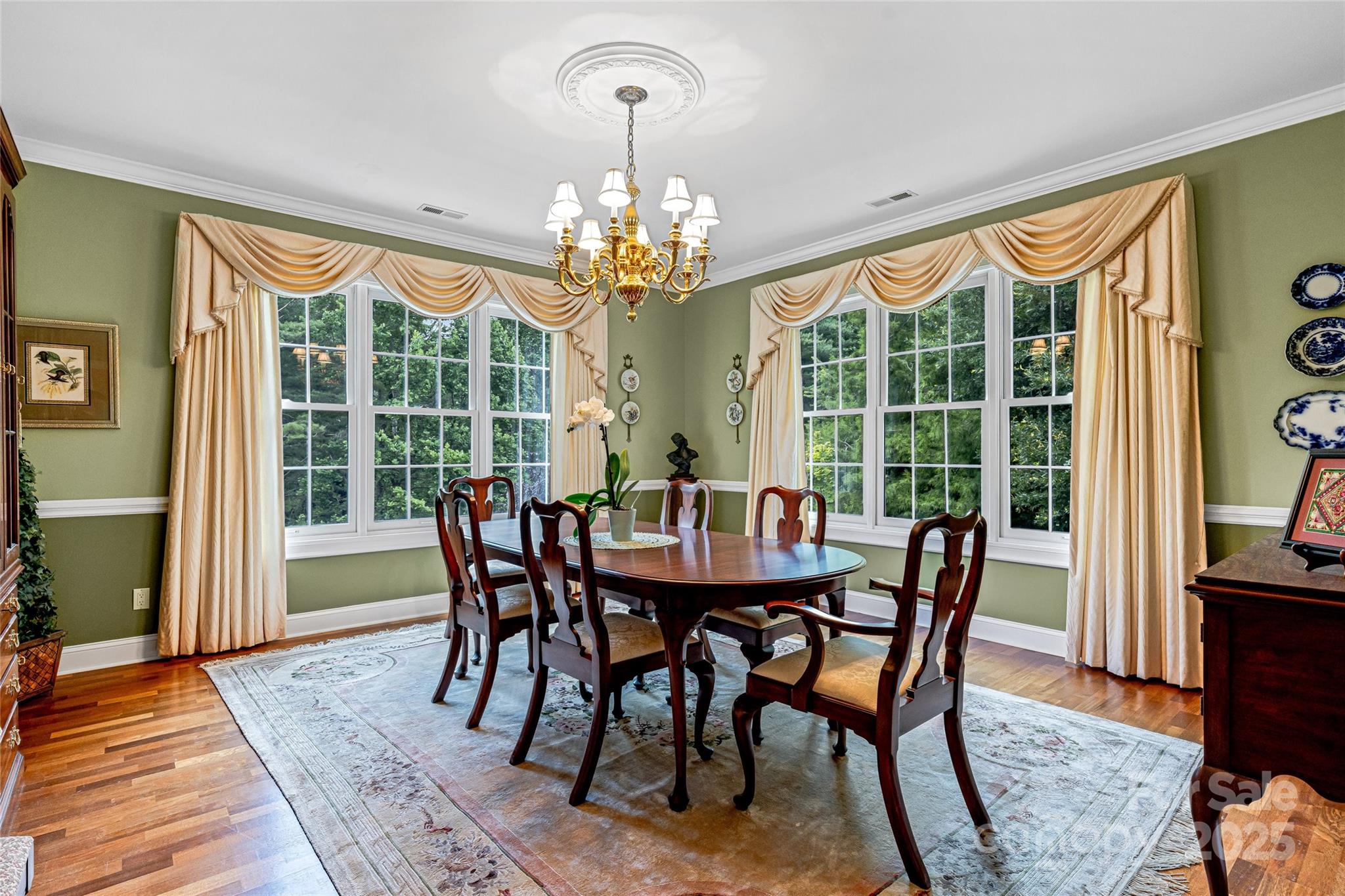 842 Rickel Drive — Hendersonville