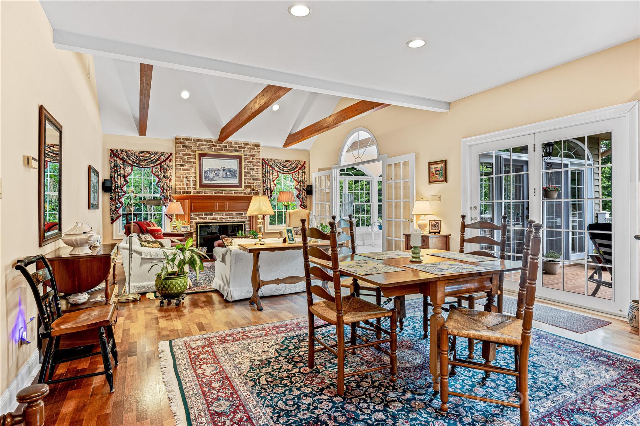 842 Rickel Drive — Hendersonville