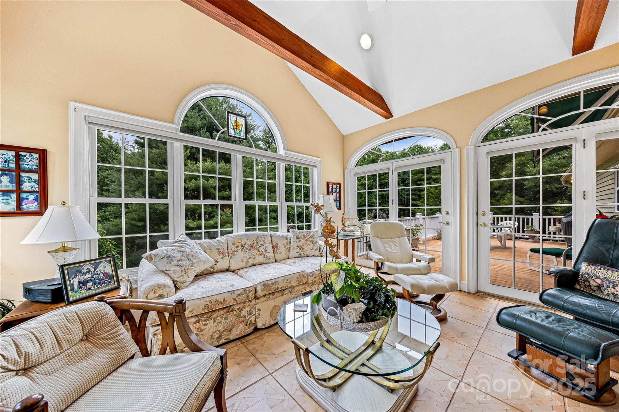 842 Rickel Drive — Hendersonville