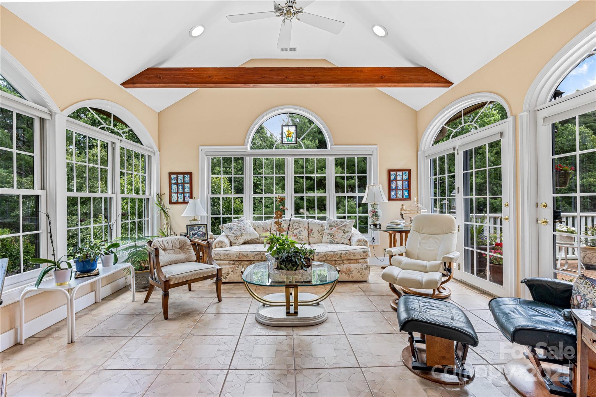 842 Rickel Drive — Hendersonville