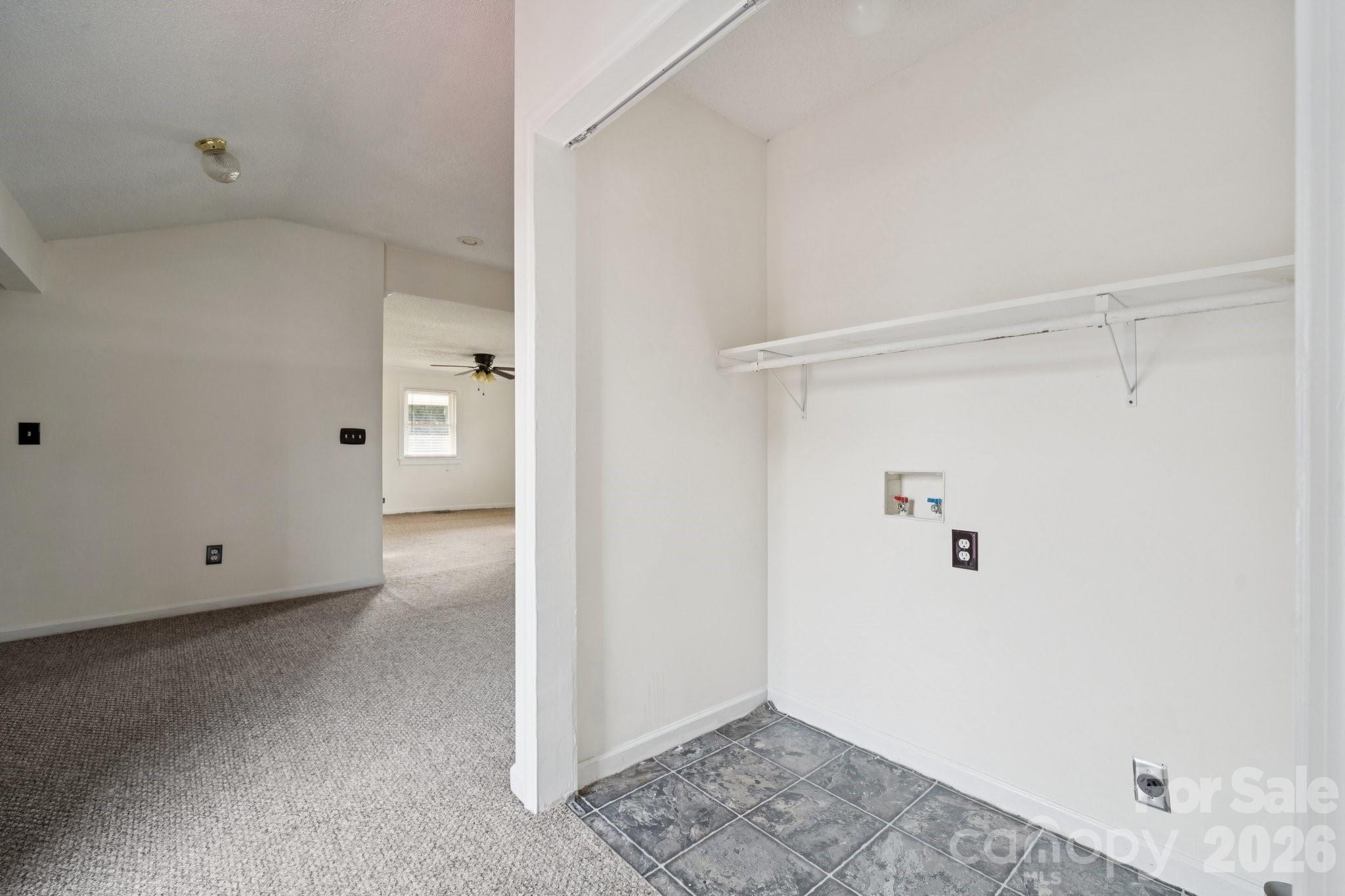 411 S Central Avenue — Landis