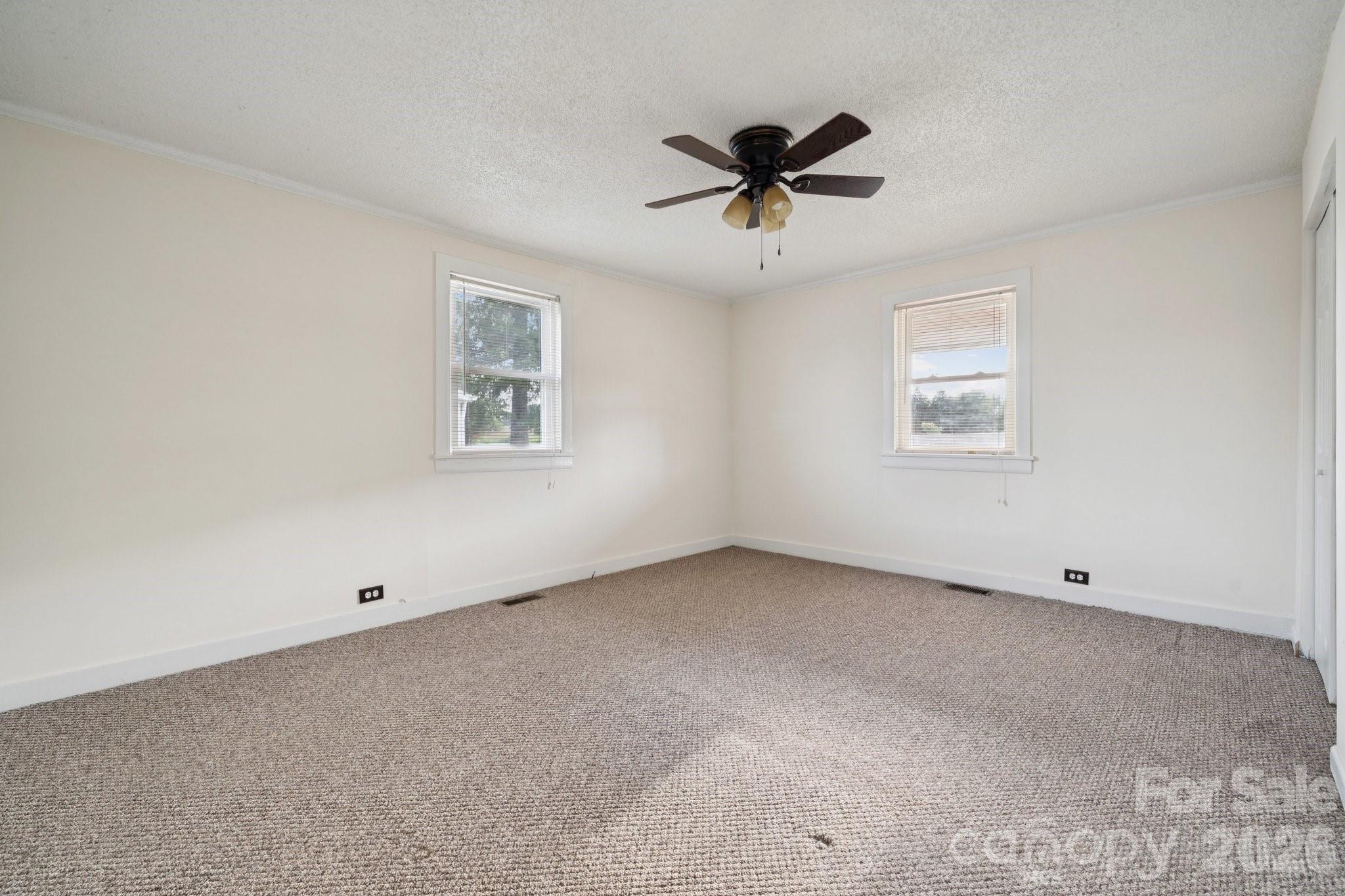 411 S Central Avenue — Landis