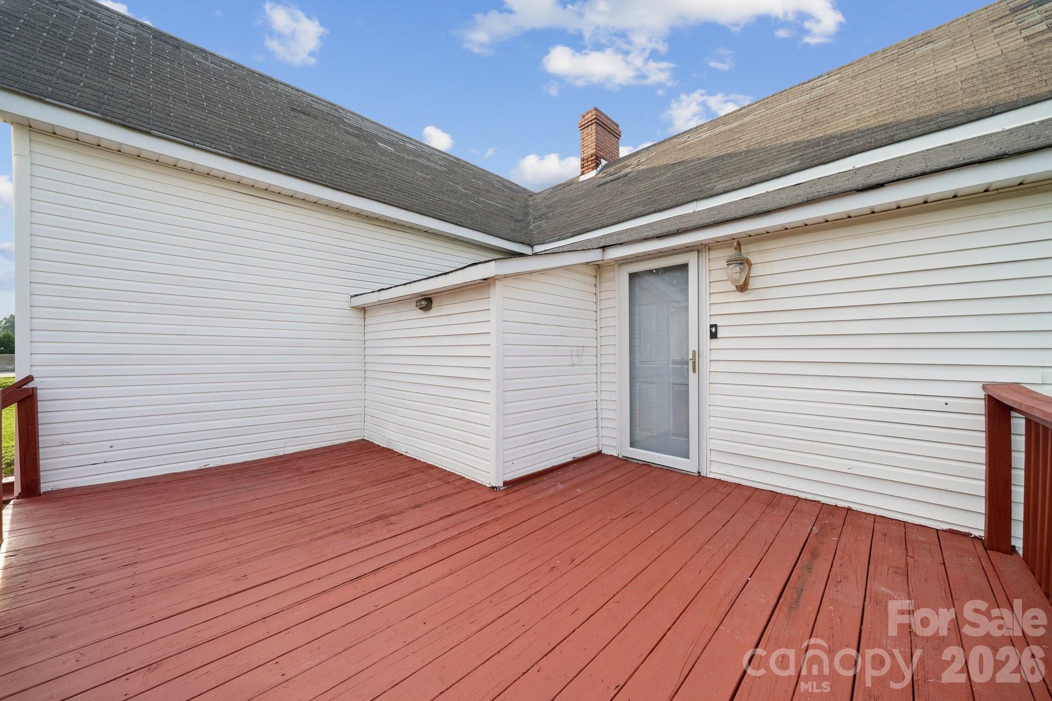 411 S Central Avenue — Landis