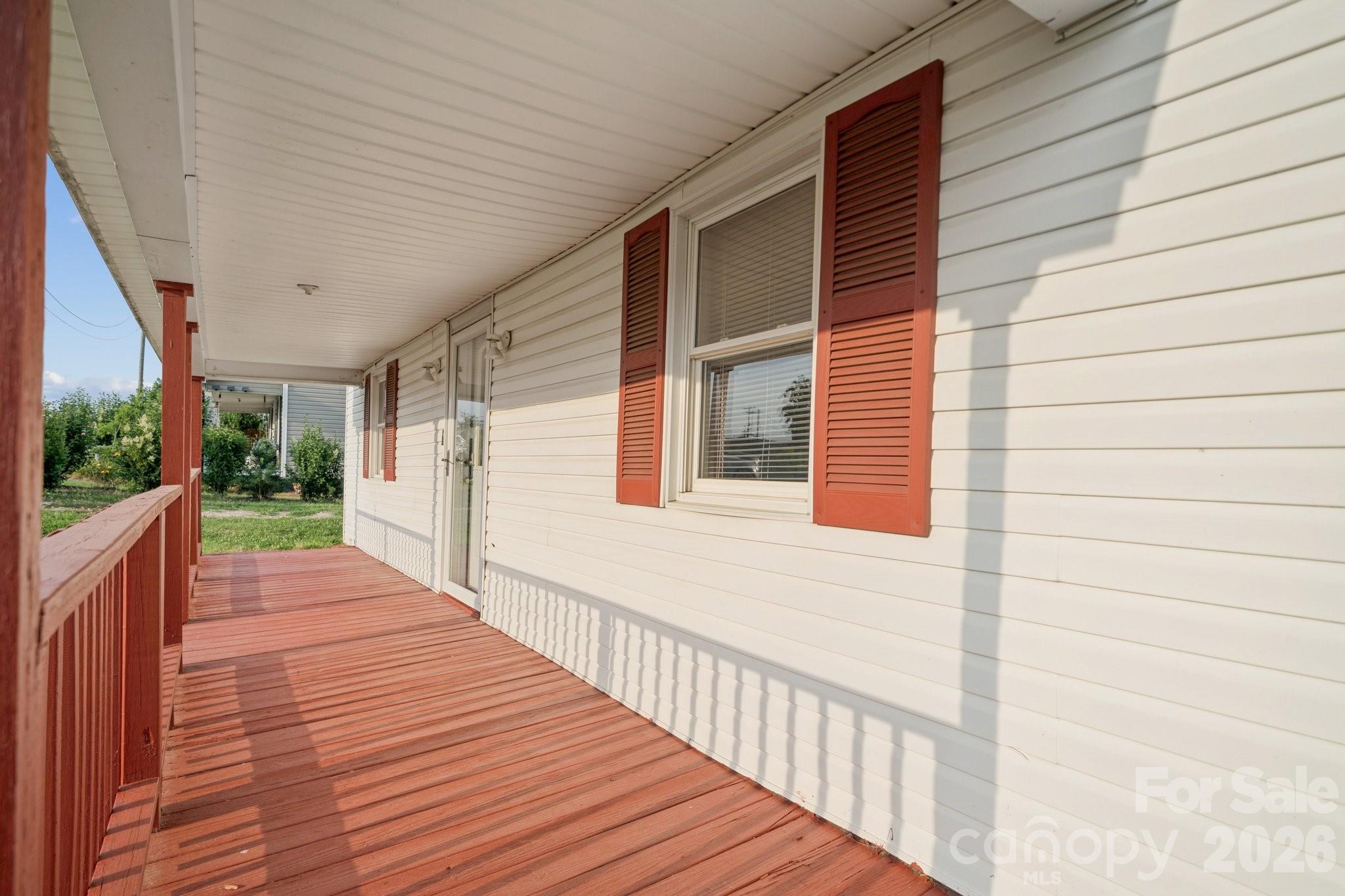 411 S Central Avenue — Landis