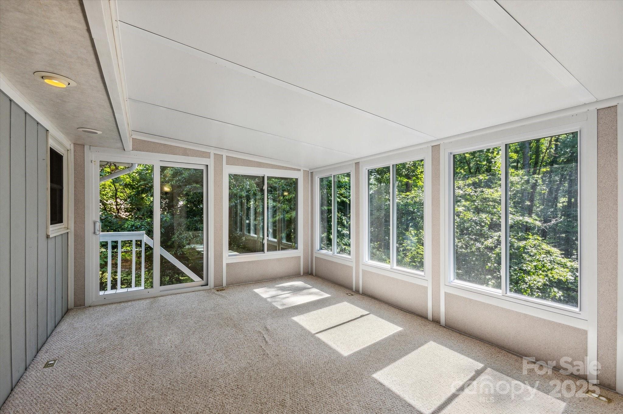 104 Britton Avenue — Hendersonville