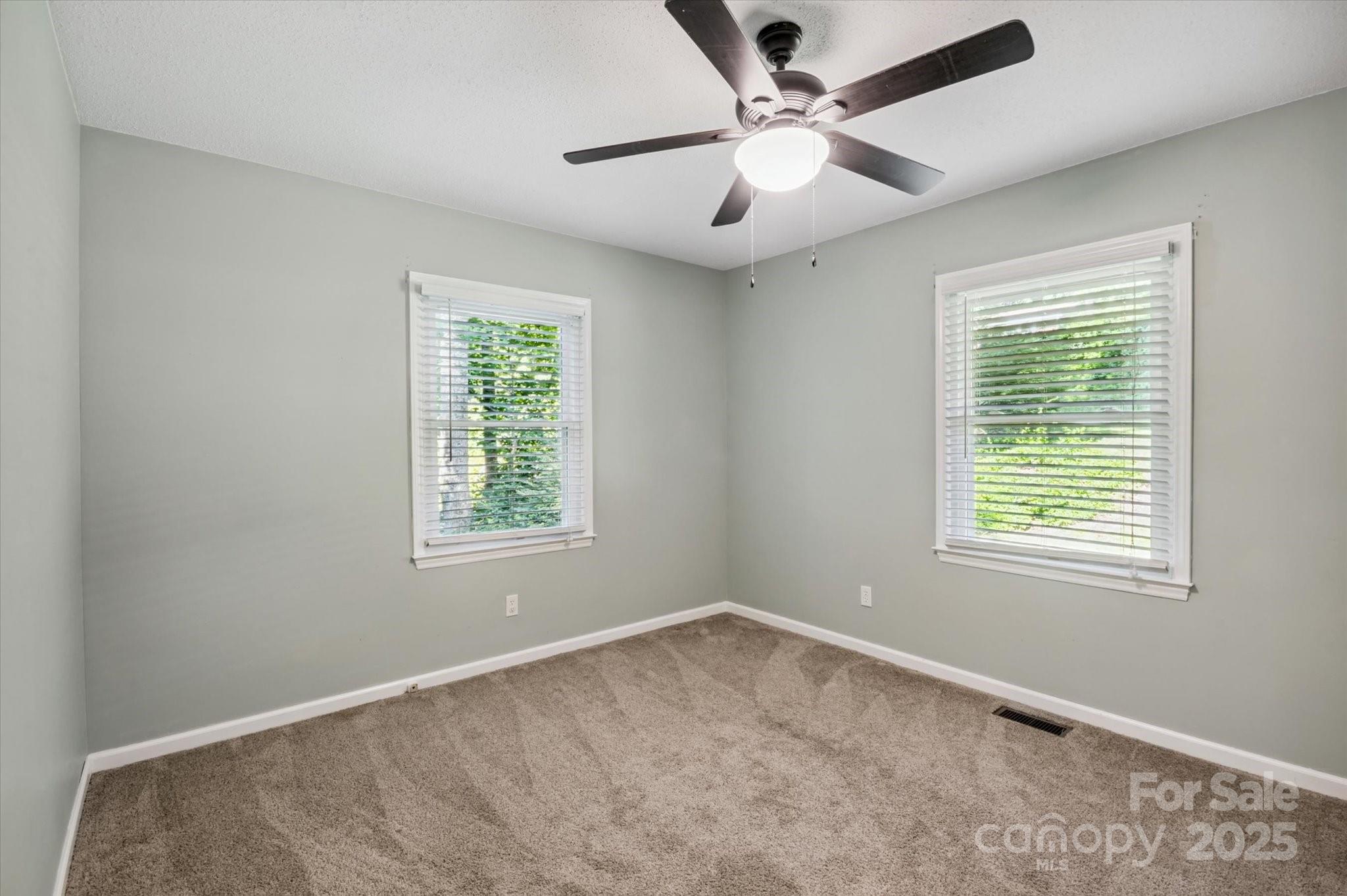 104 Britton Avenue — Hendersonville