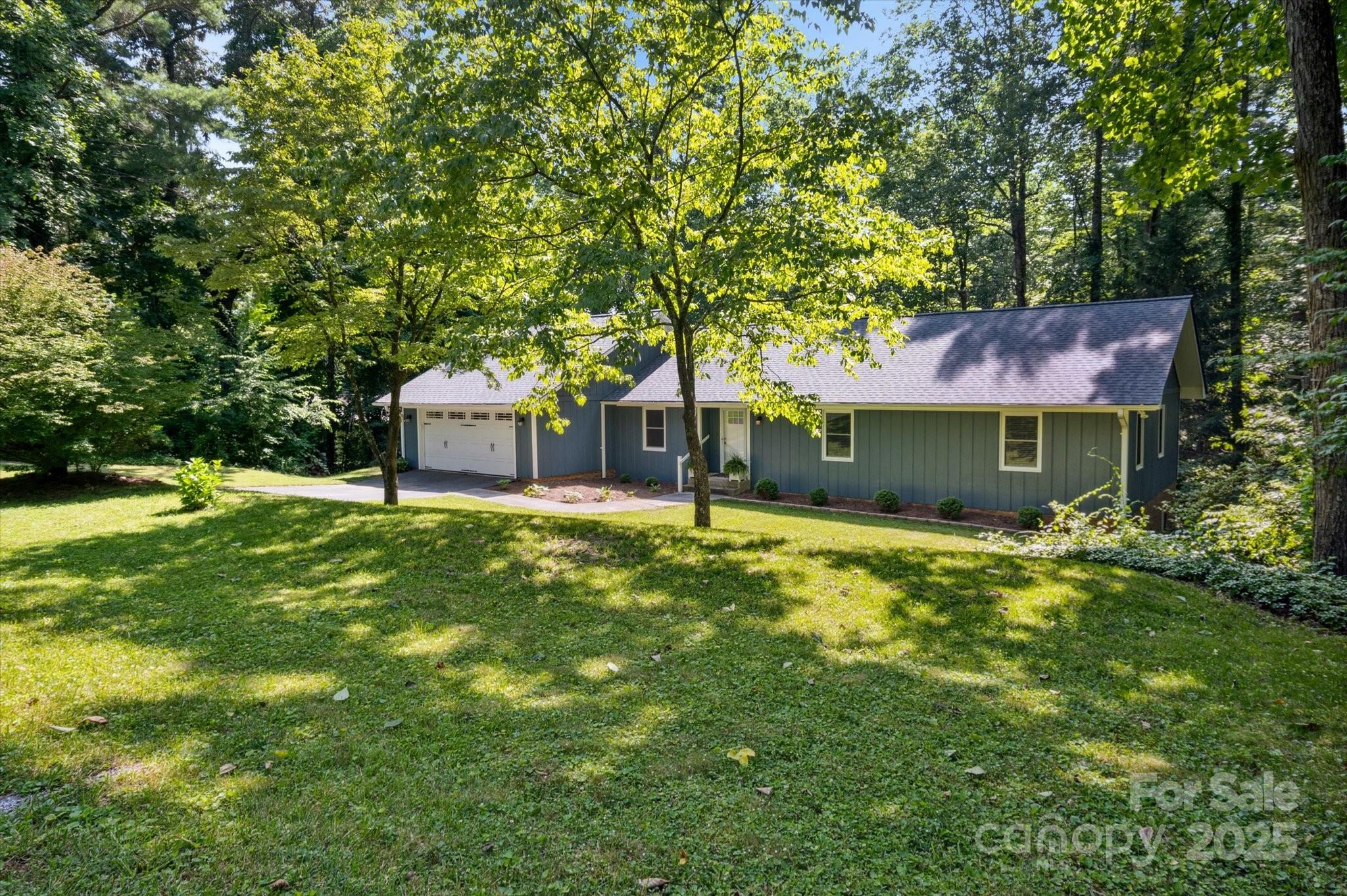 104 Britton Avenue — Hendersonville