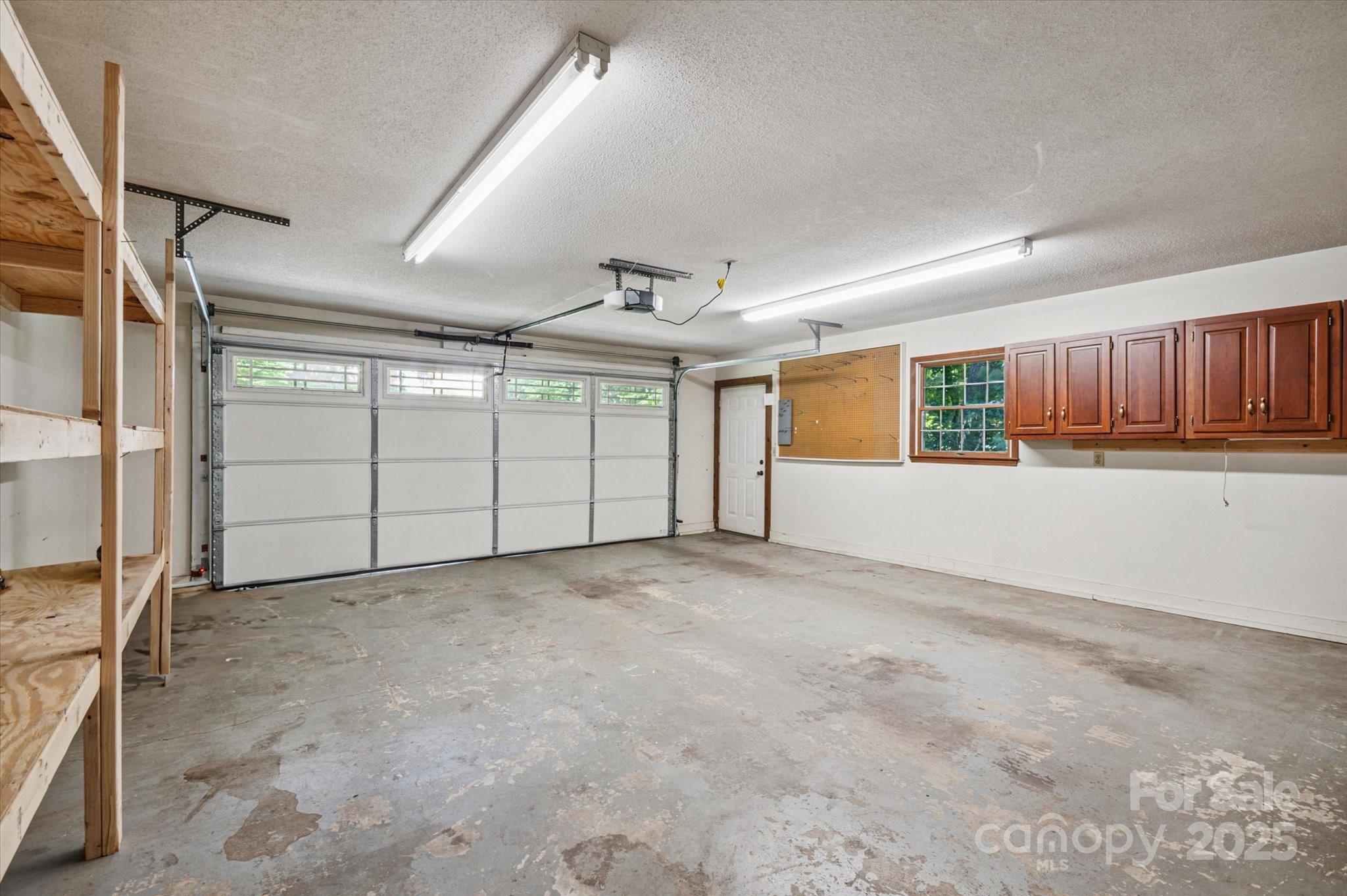104 Britton Avenue — Hendersonville