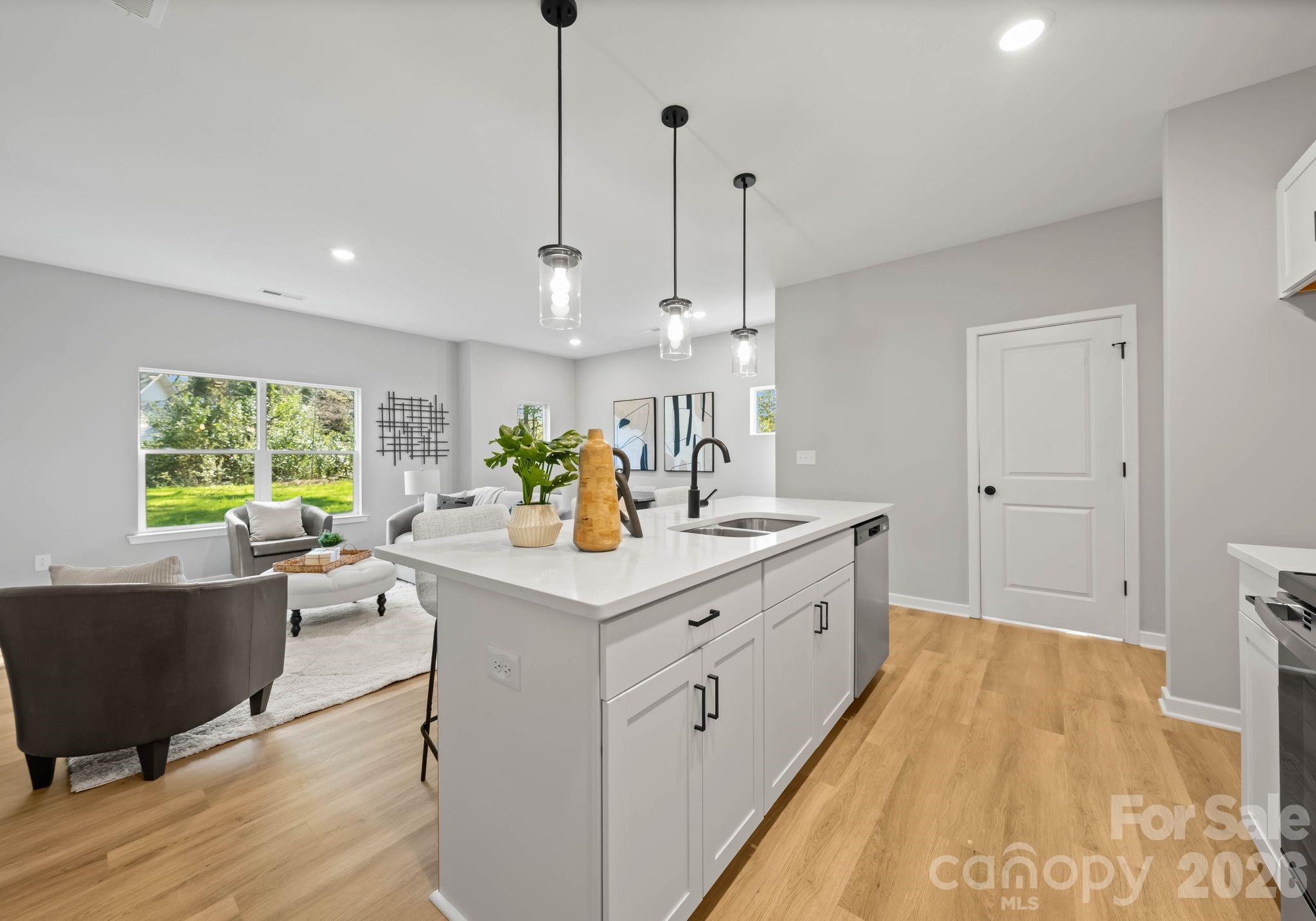 3123 Hatty Place — Charlotte