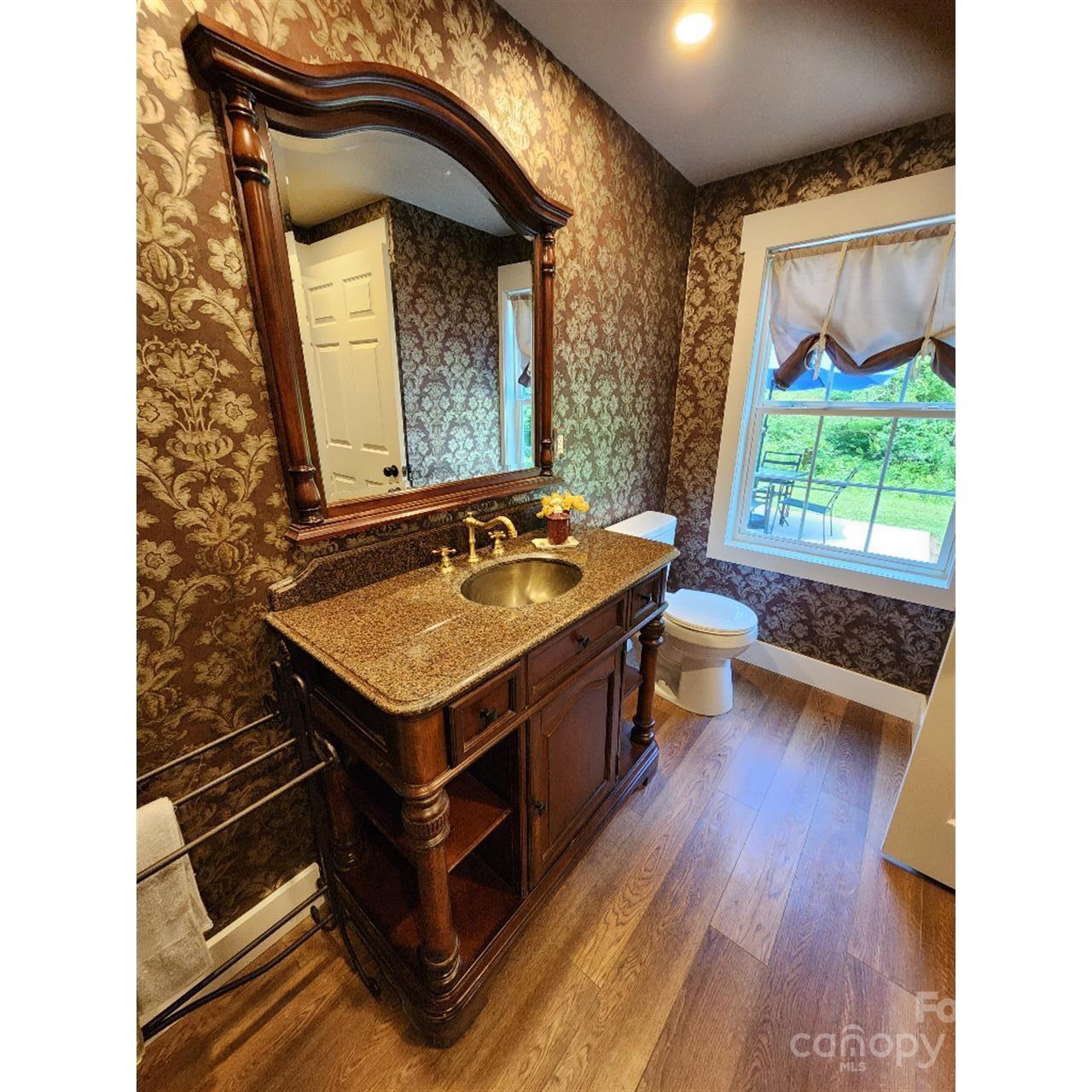 283 Robin Drive — Marion
