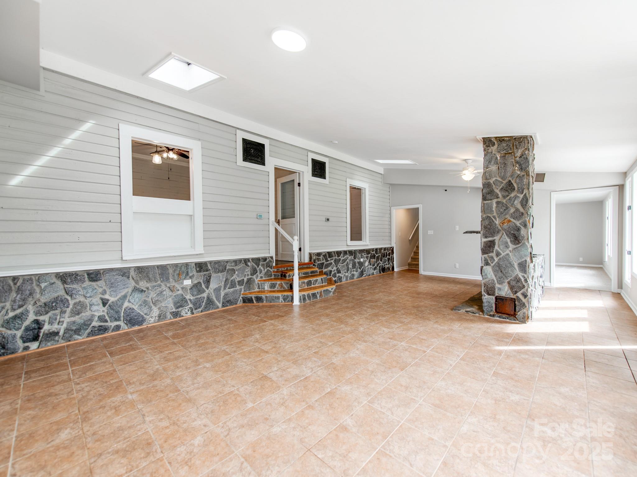 3607 Austin Road — Monroe
