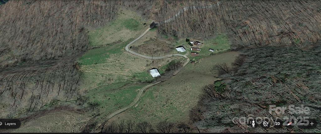 2087 Henry Road — Sylva