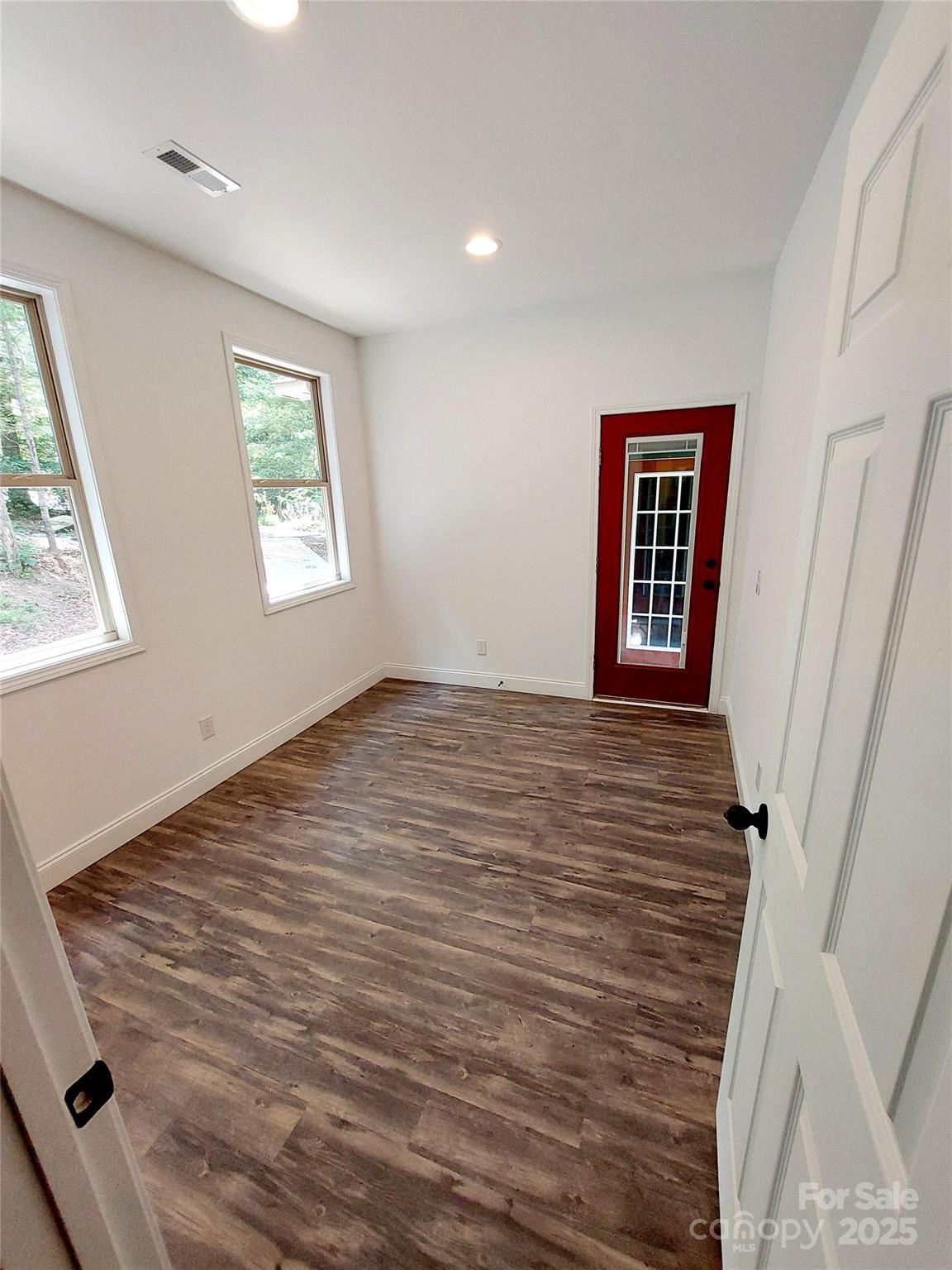 93 Badger Run — Hendersonville