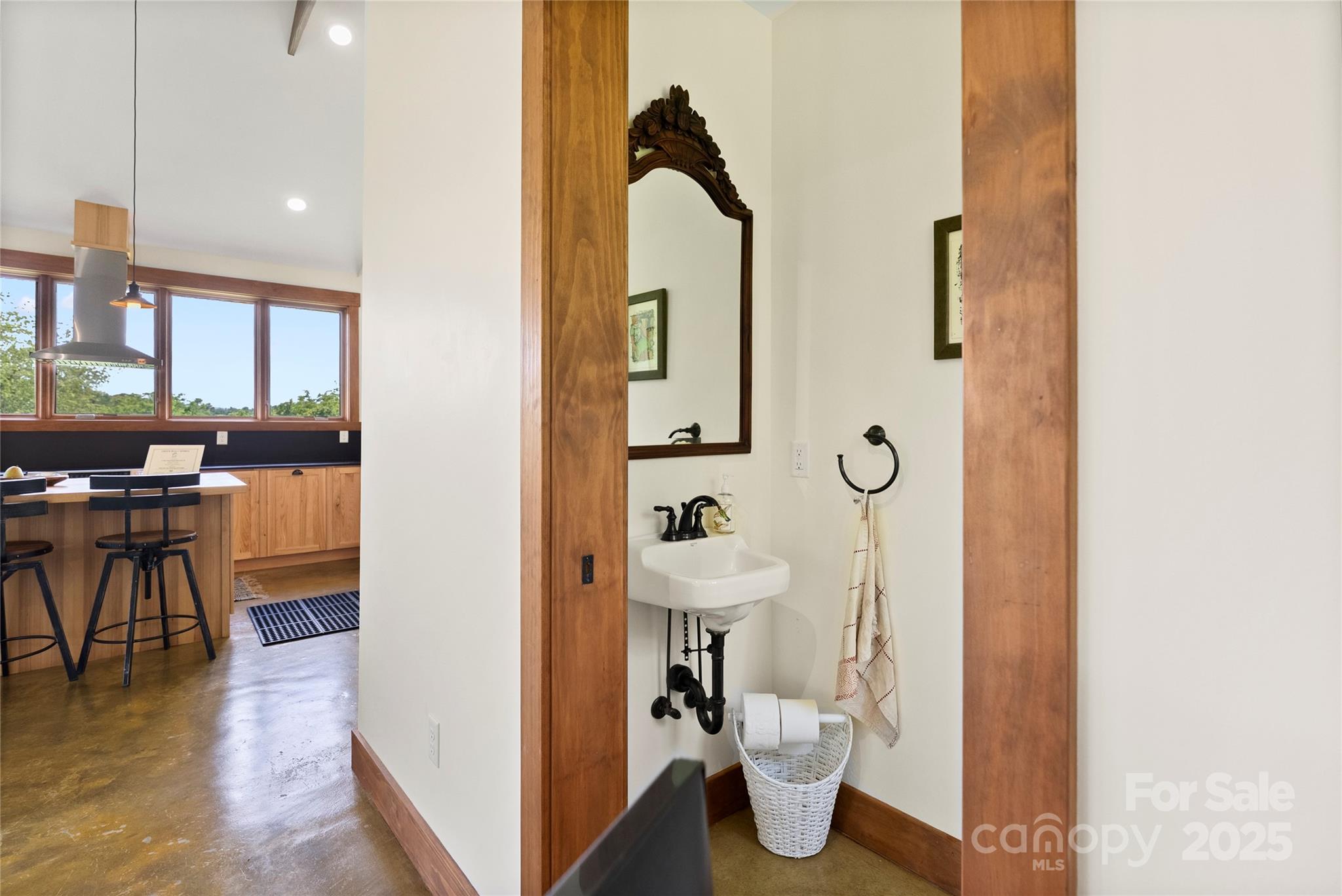 13 New Home Road — Marshall
