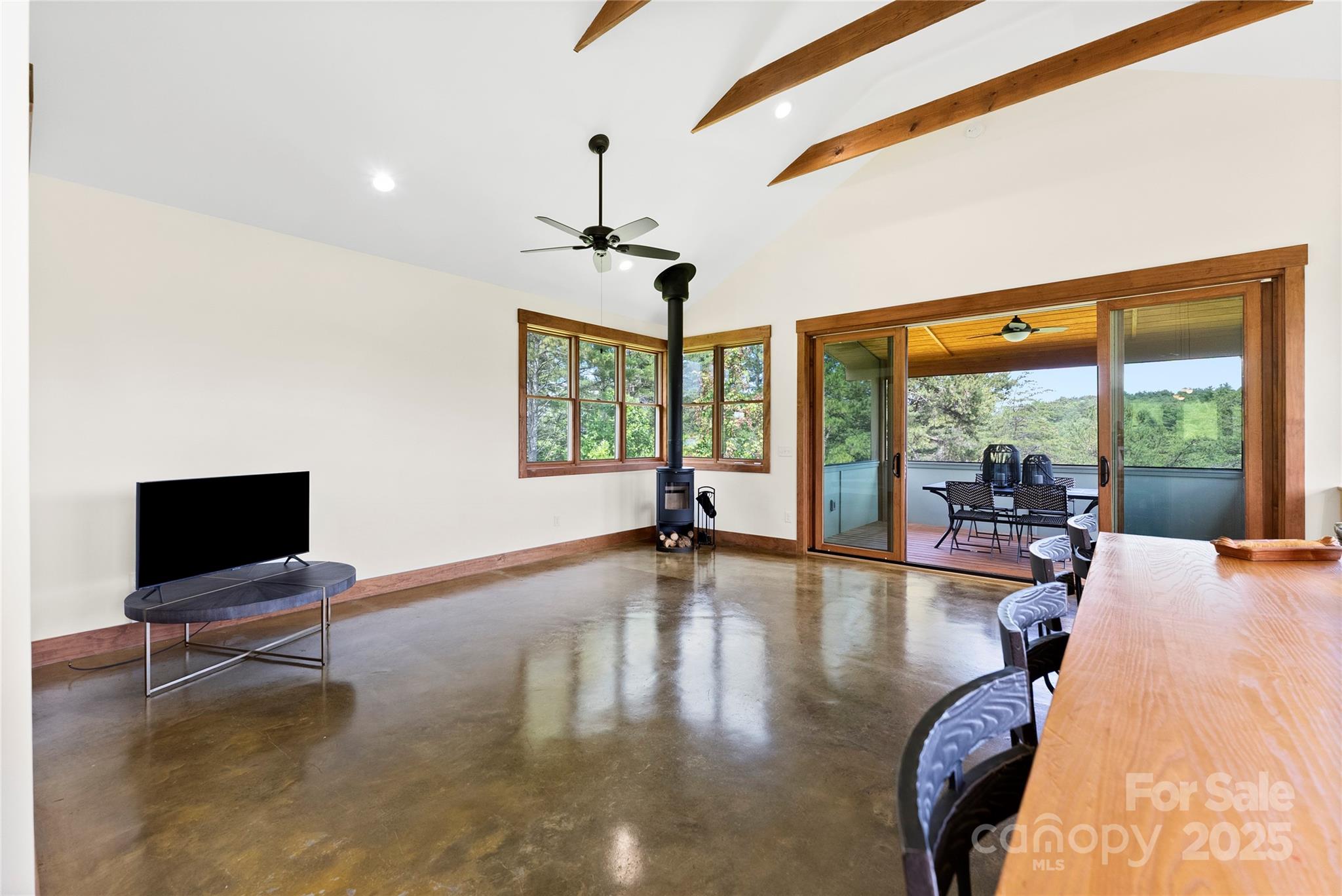 13 New Home Road — Marshall