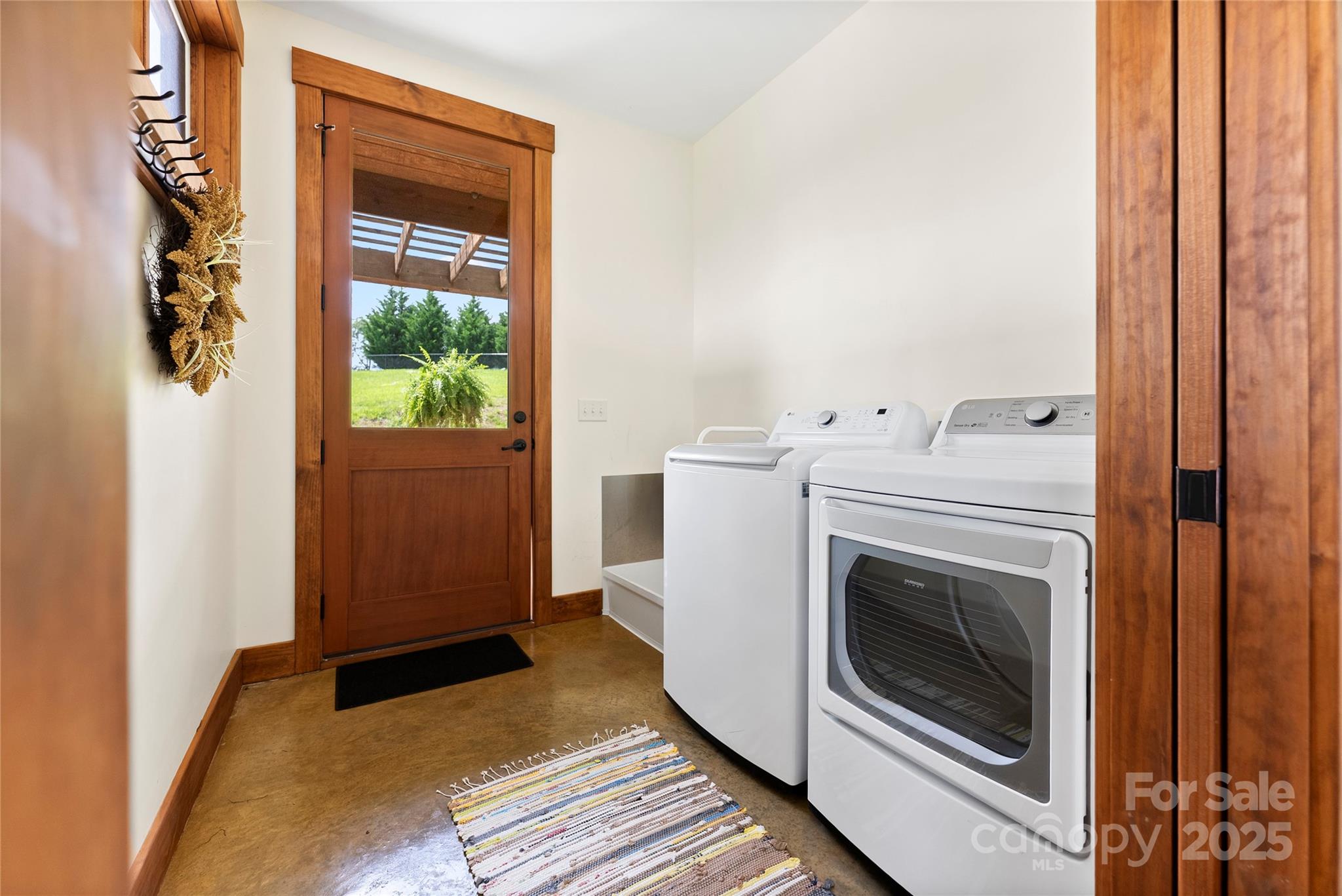 13 New Home Road — Marshall